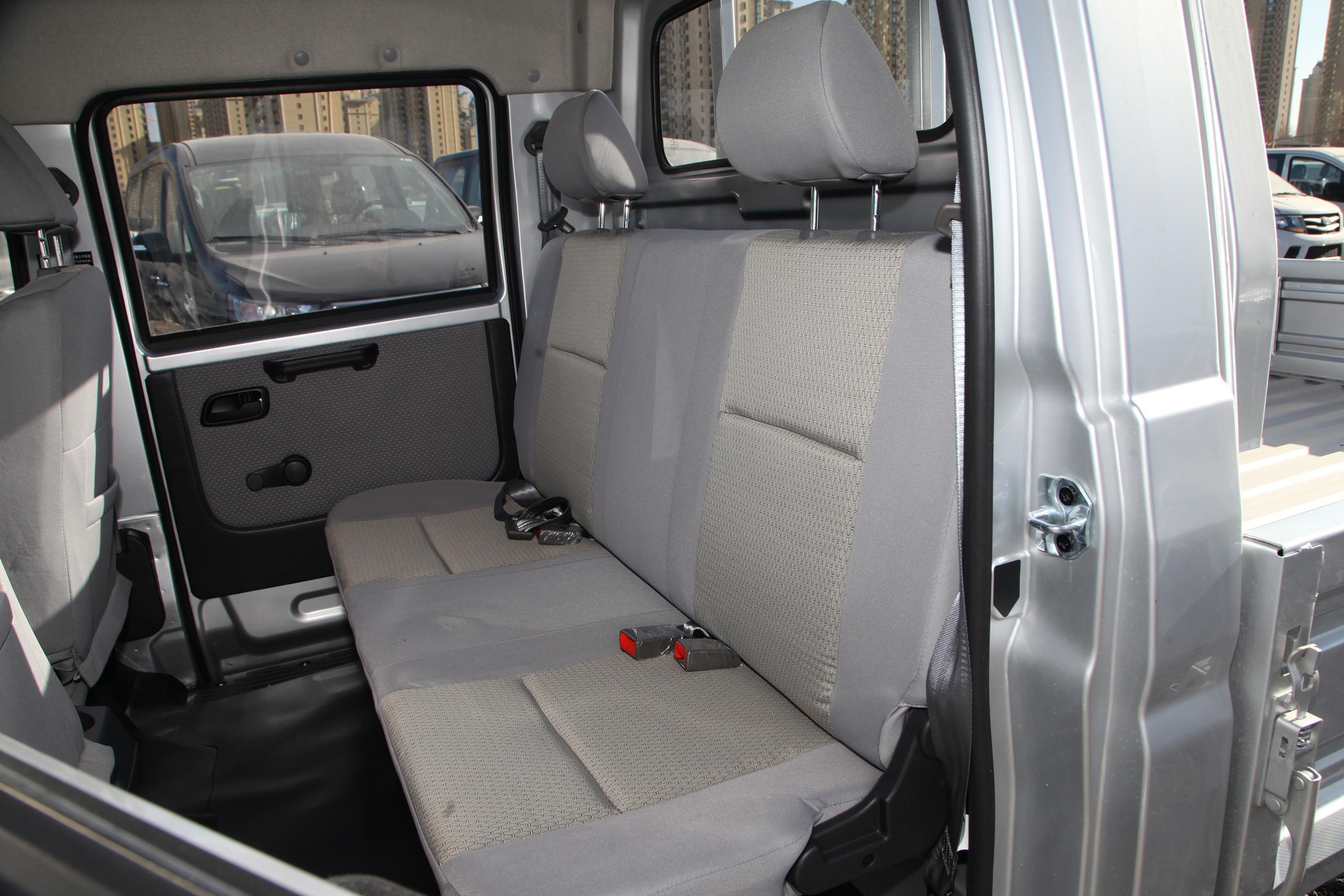 2021款金杯t3215l手动标准版国vi