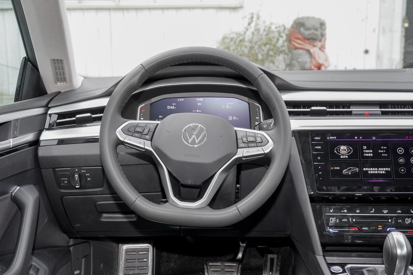 一汽-大众cc猎装车 330tsi 猎目版方向盘