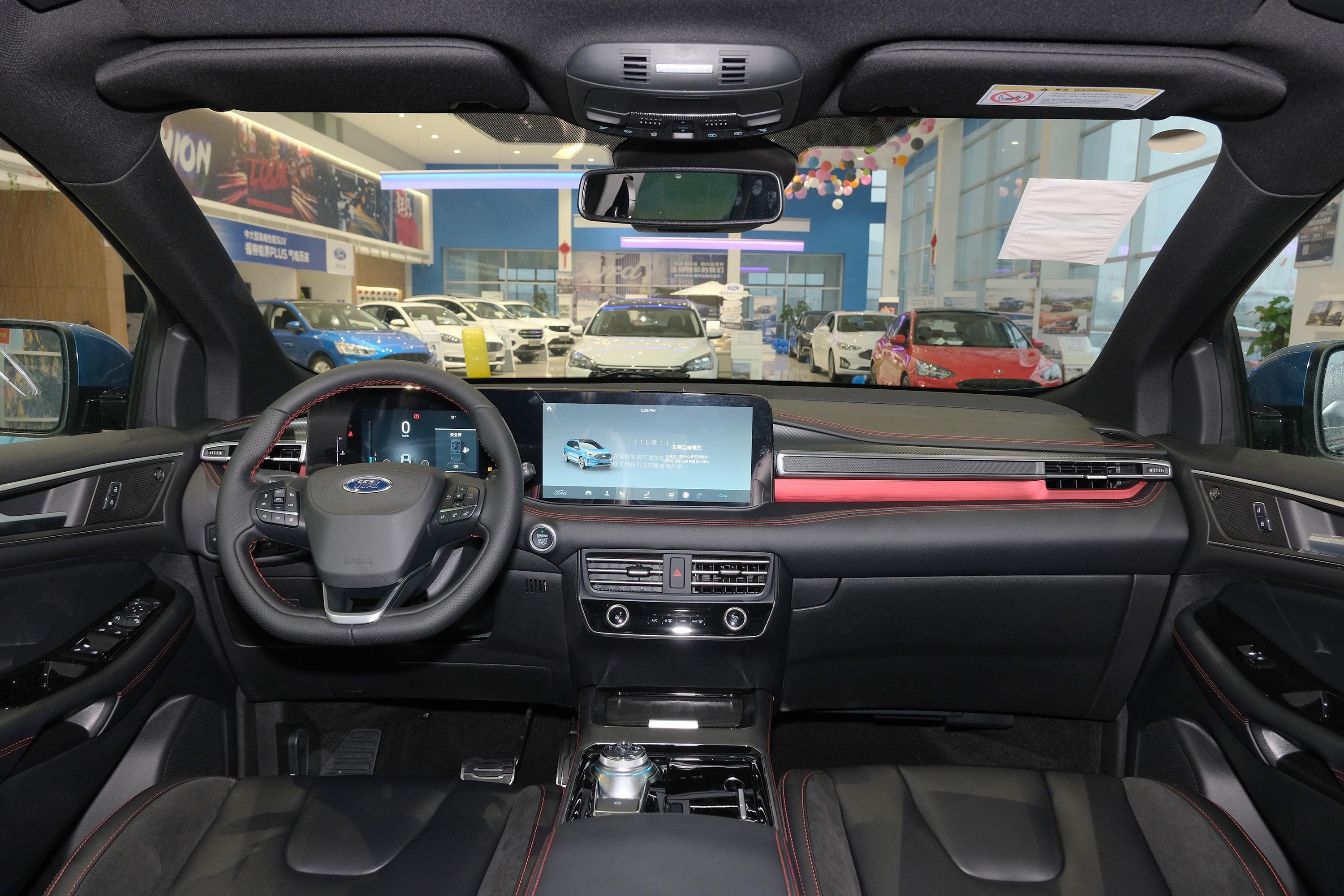 2021款 锐界 plus ecoboost 245 四驱 st-line 7座内饰