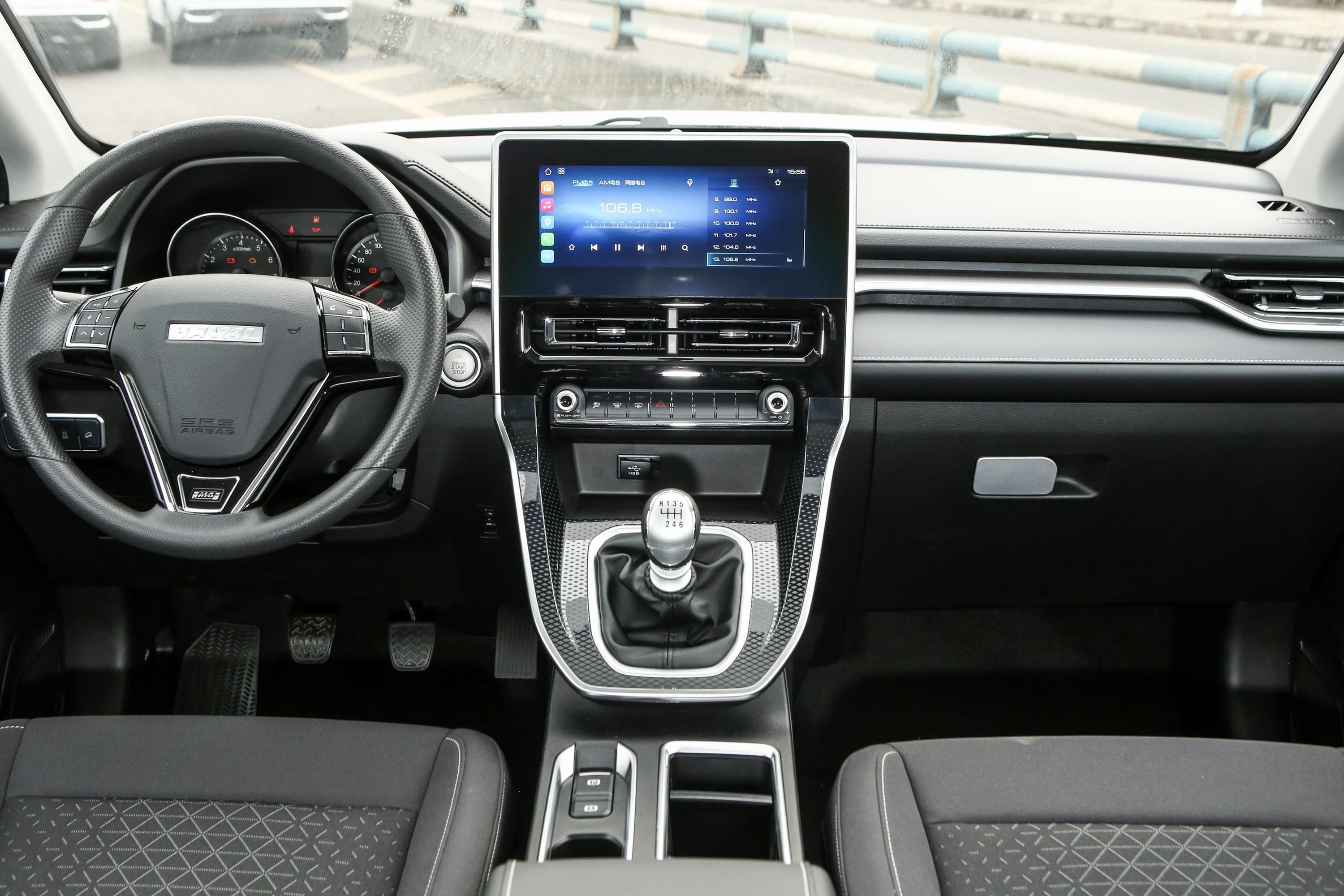 2021款 哈弗m6 plus 1.5t 手动精英智联型内饰