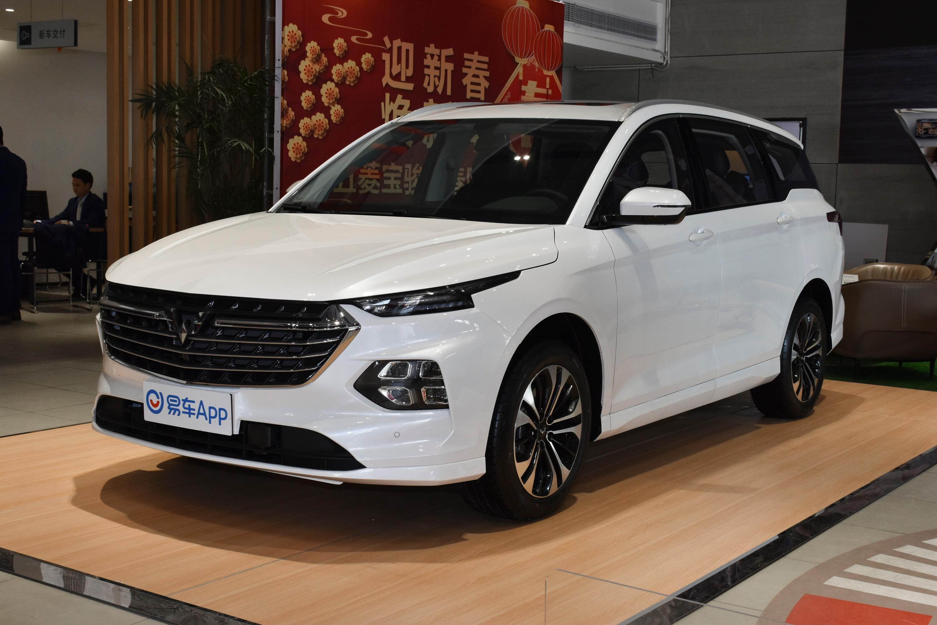 2020款五菱凯捷15tcvt旗舰型头等舱