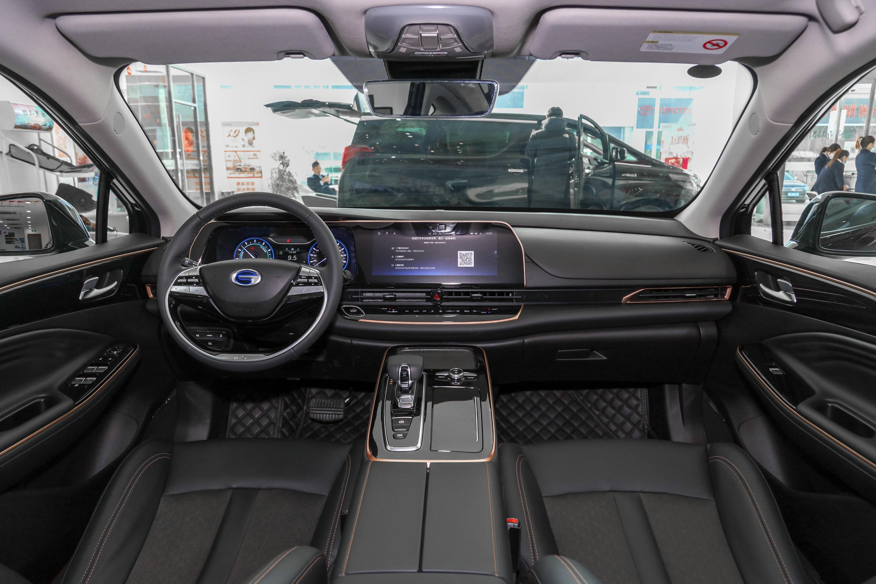 2021款 广汽丰田ia5 领先版内饰