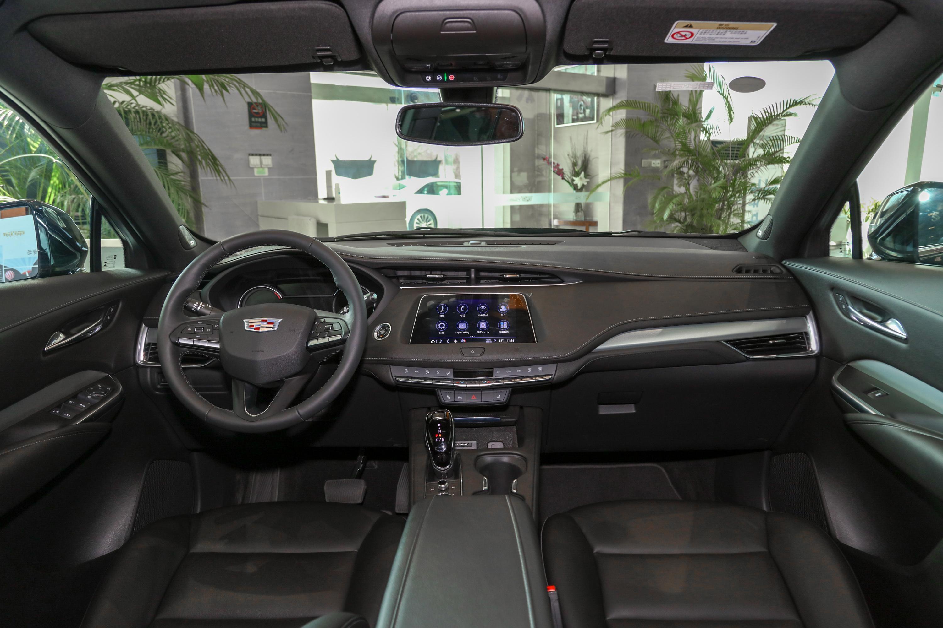 2021款凯迪拉克xt428t两驱领先型