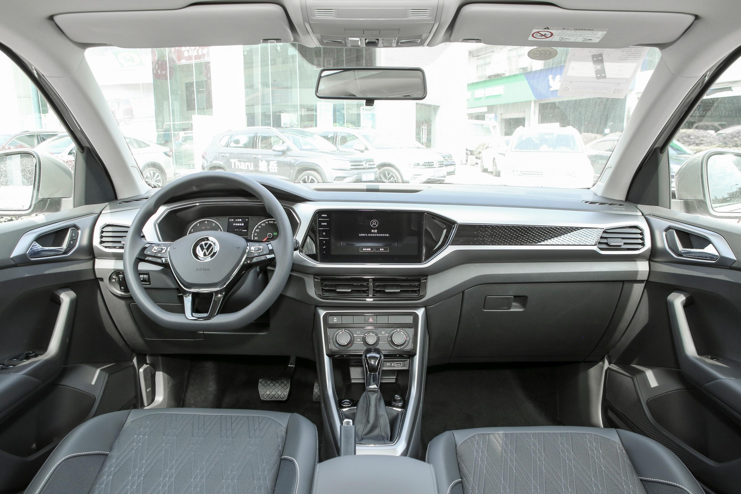 2021款 途铠 280tsi 双离合 舒适版内饰