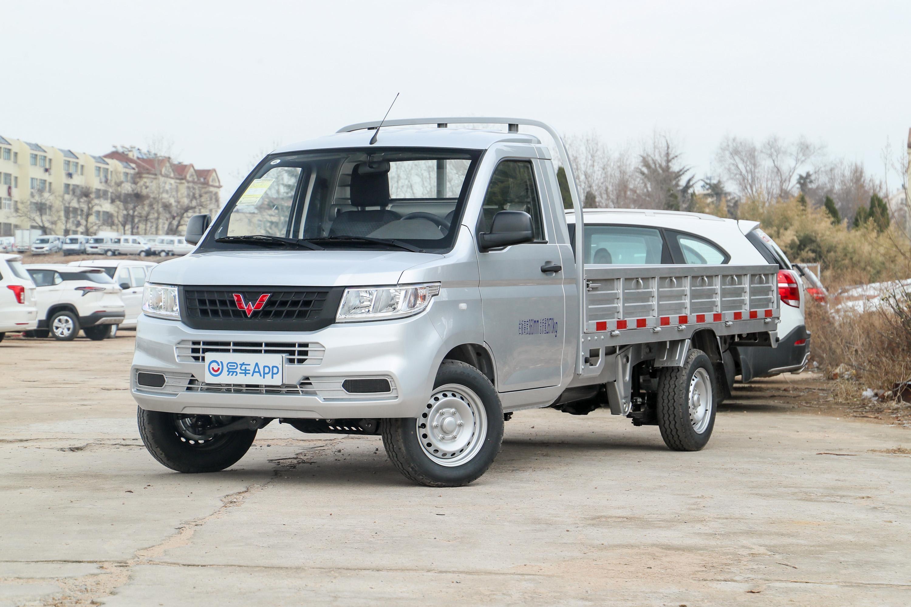 2021款 五菱荣光新卡 汽车下乡版 1.8l 手动 单排 标准型外观