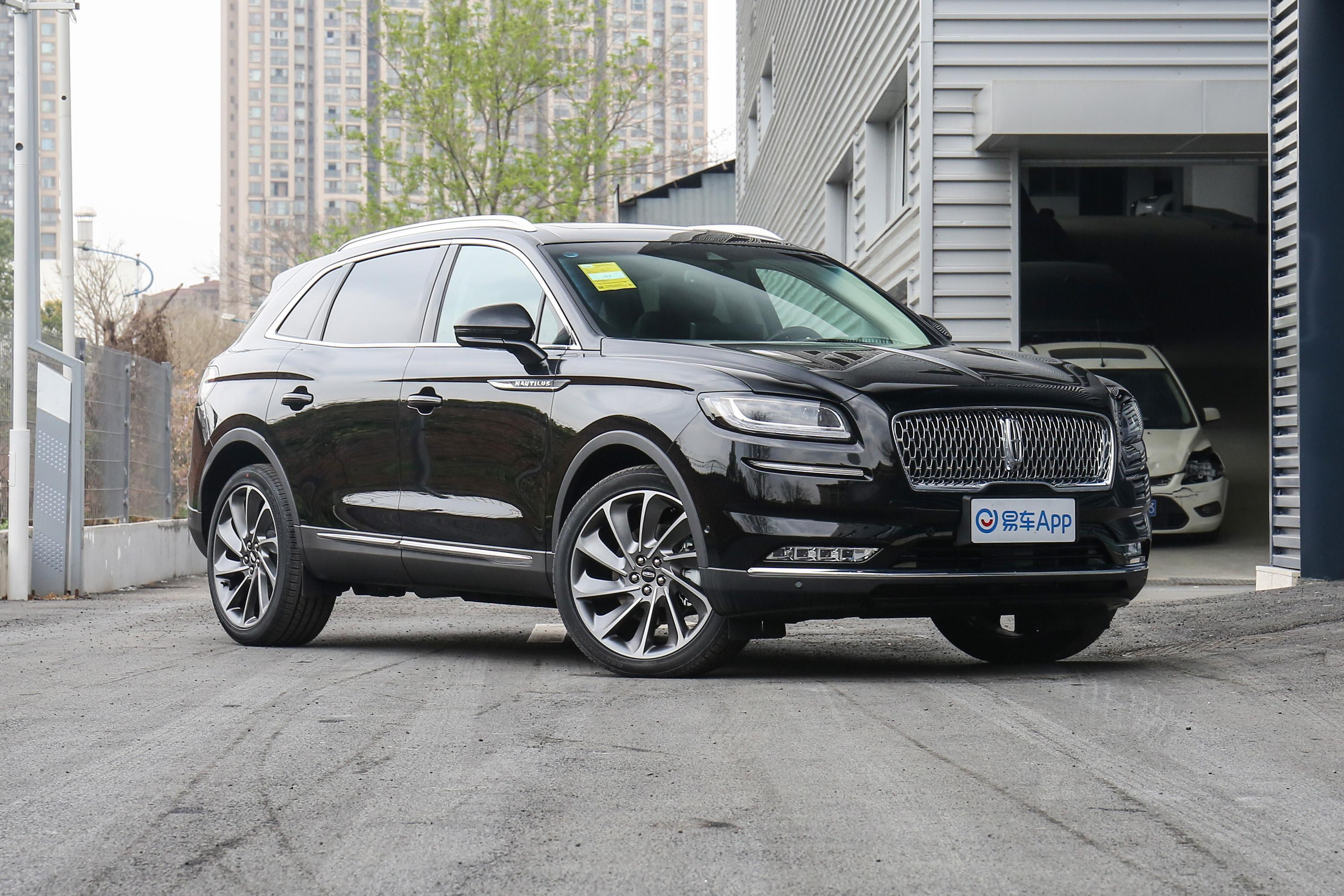 2021款 航海家 2.7t 四驱尊耀版外观