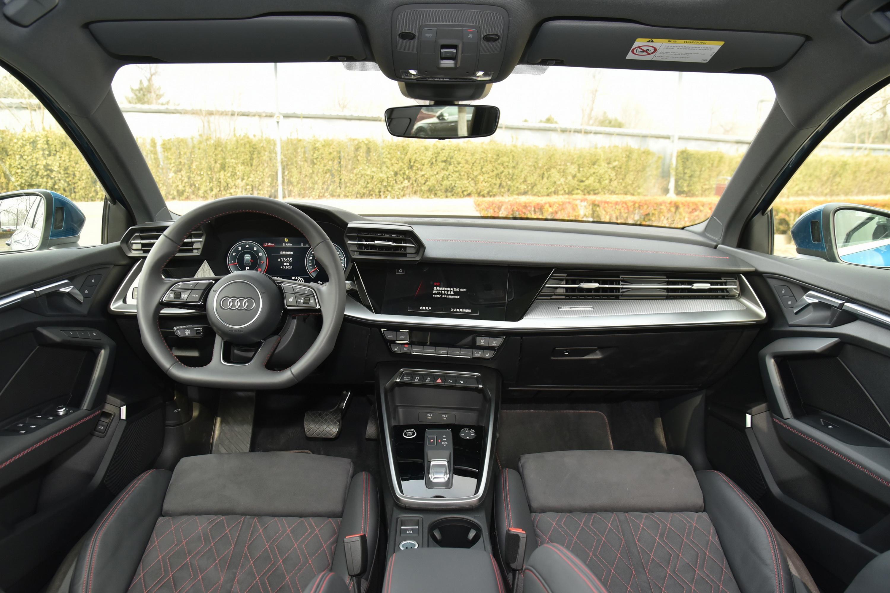 2021款 奥迪a3 sportback 35 tfsi 豪华运动型内饰