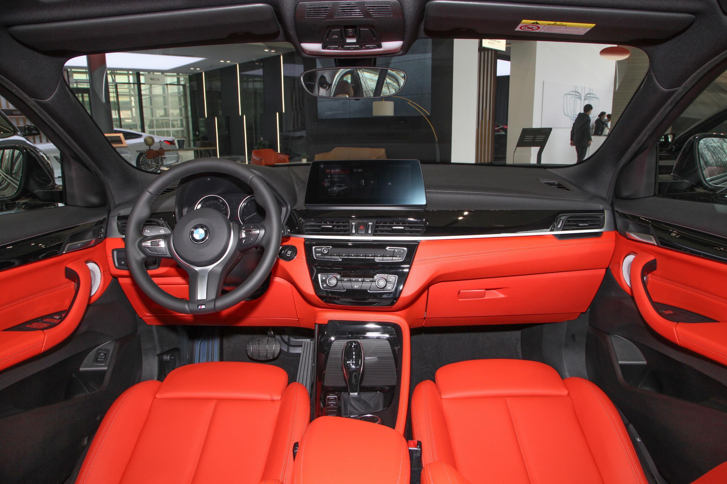 2021款宝马x2sdrive25i领先型m运动套装