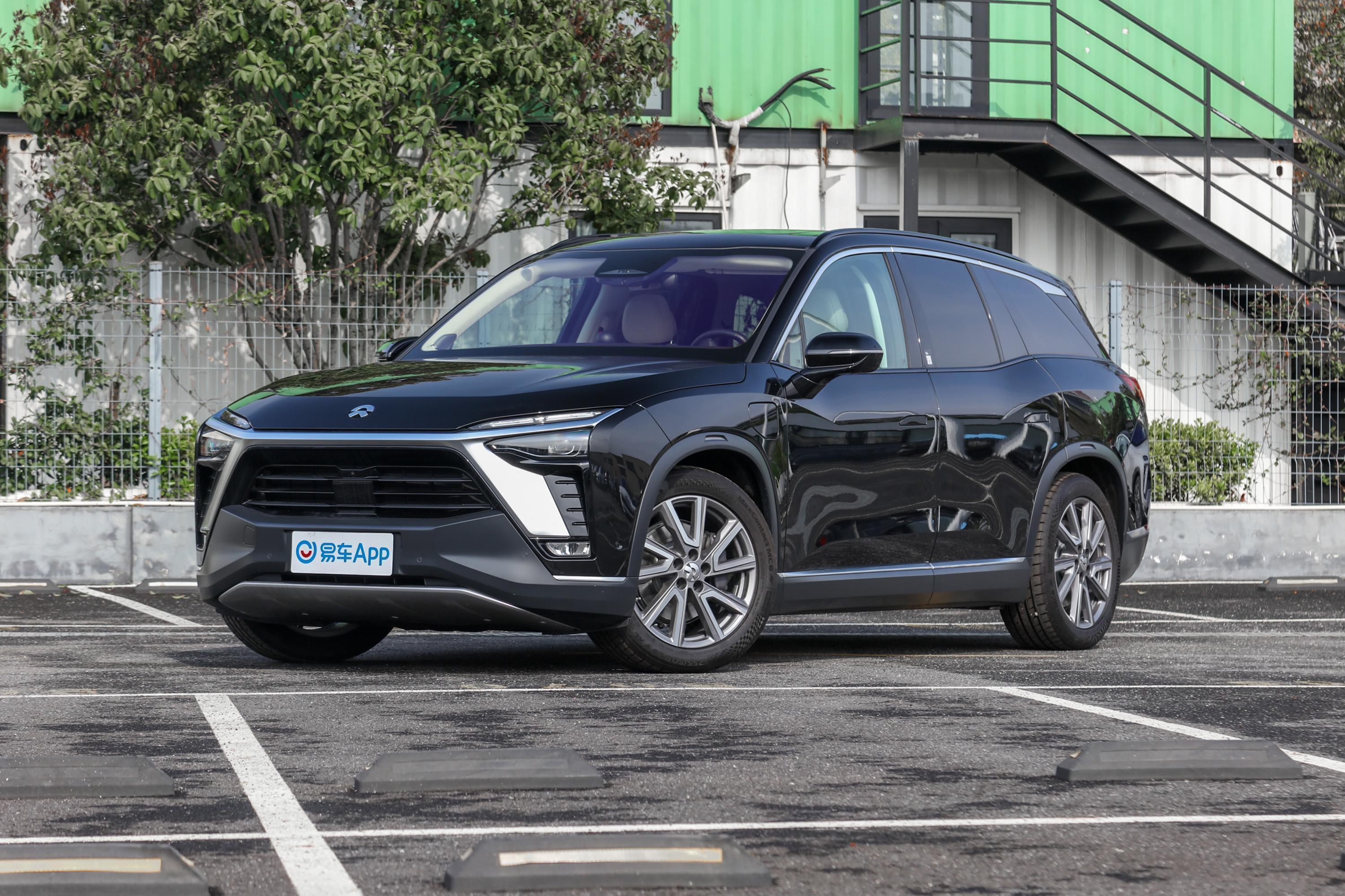 2020款蔚来es8580km基准版6座