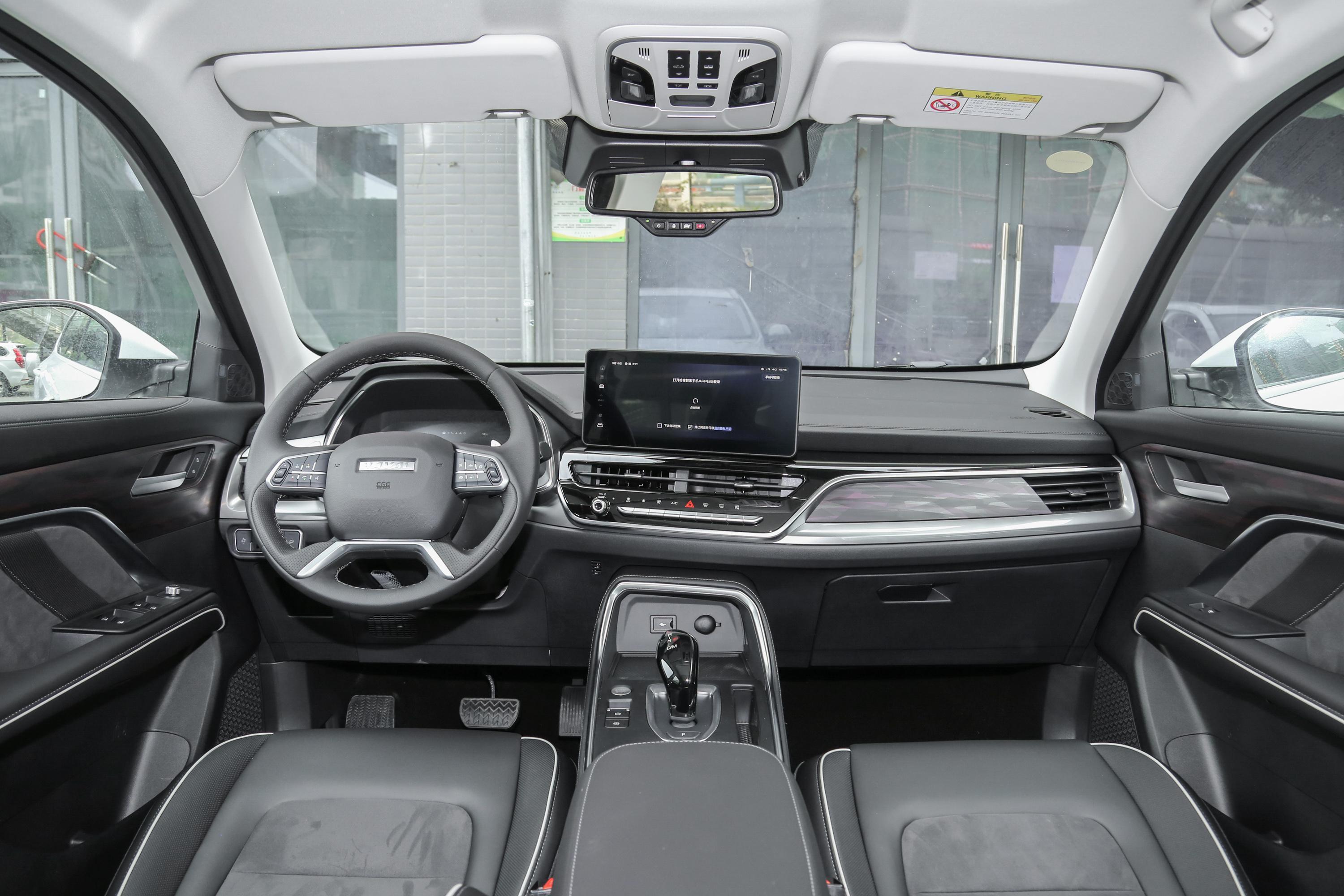 2021款 哈弗h6 国潮版 1.5gdit 双离合 冠军版内饰