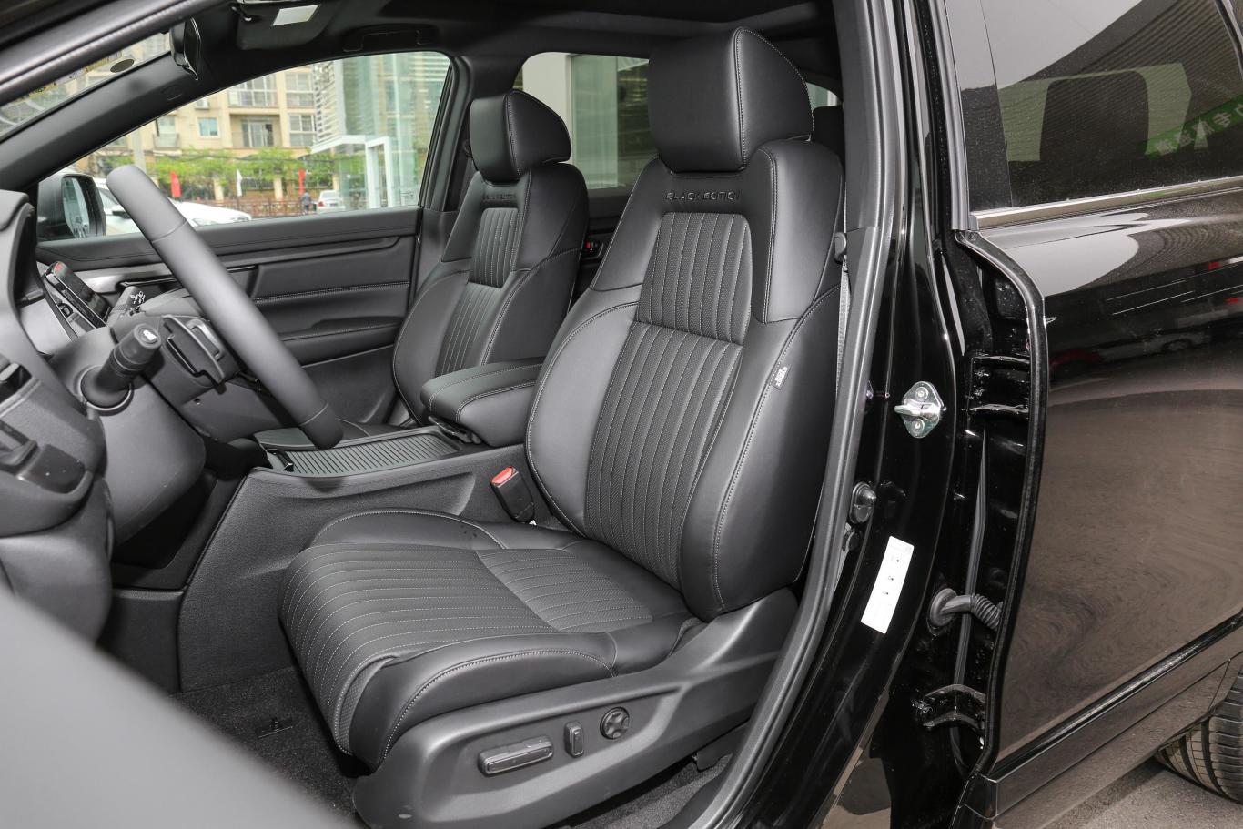 皓影240turbo cvt 两驱 幻夜版驾驶员座椅