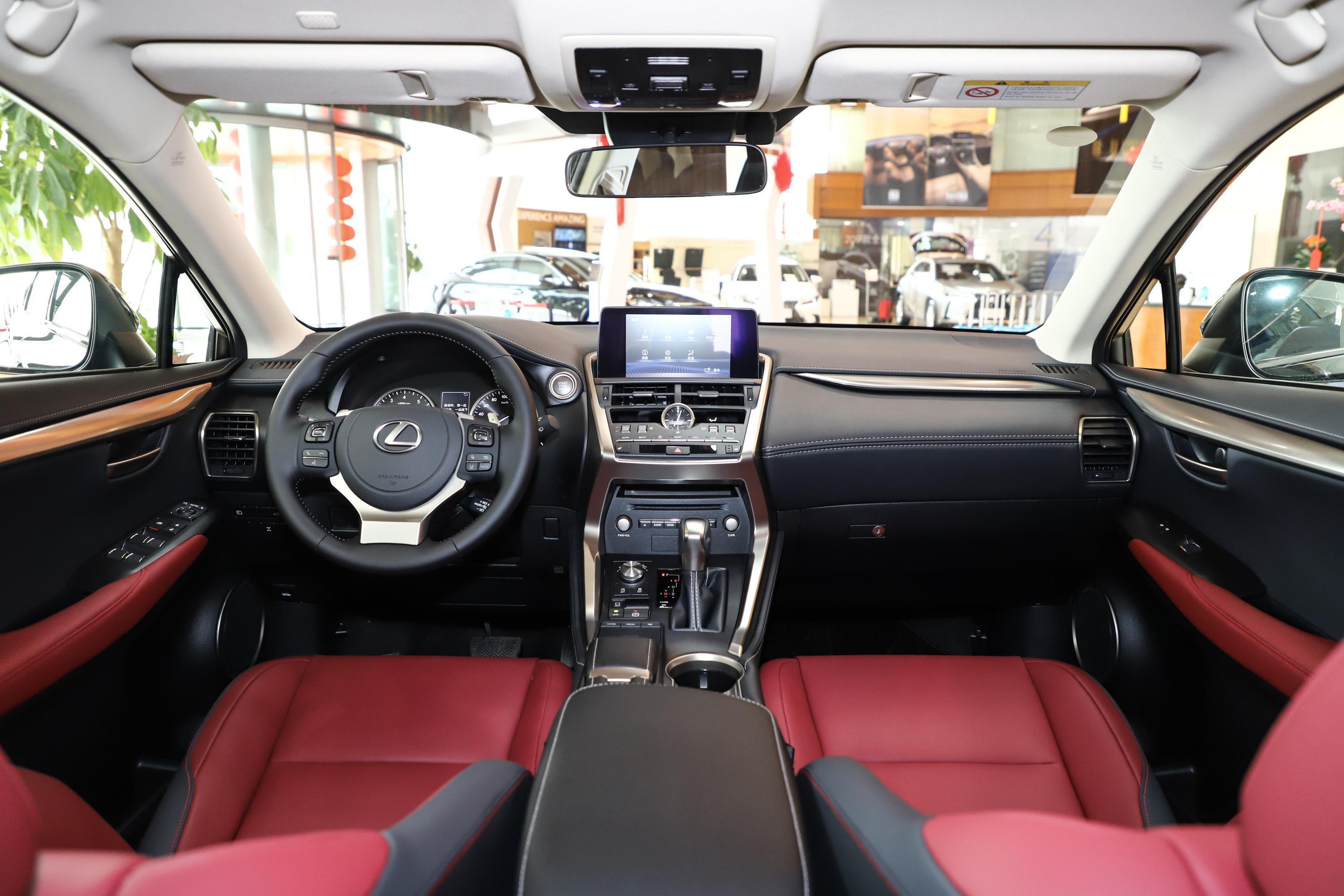 2020款 雷克萨斯nx 200 四驱 锋尚版 国vi内饰
