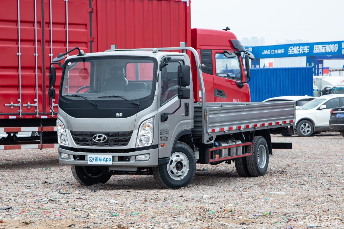 泓图300玉柴30l129马力3300轴距4x2单排栏板国Ⅴ