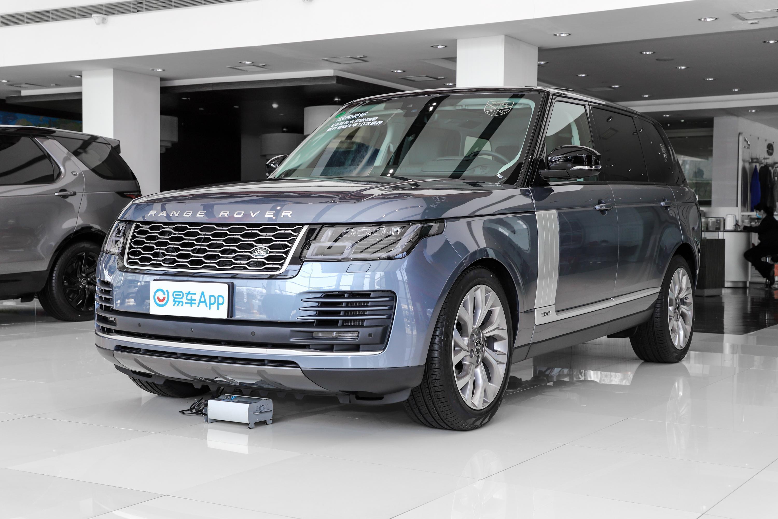 2021款揽胜30l6传世加长经典版