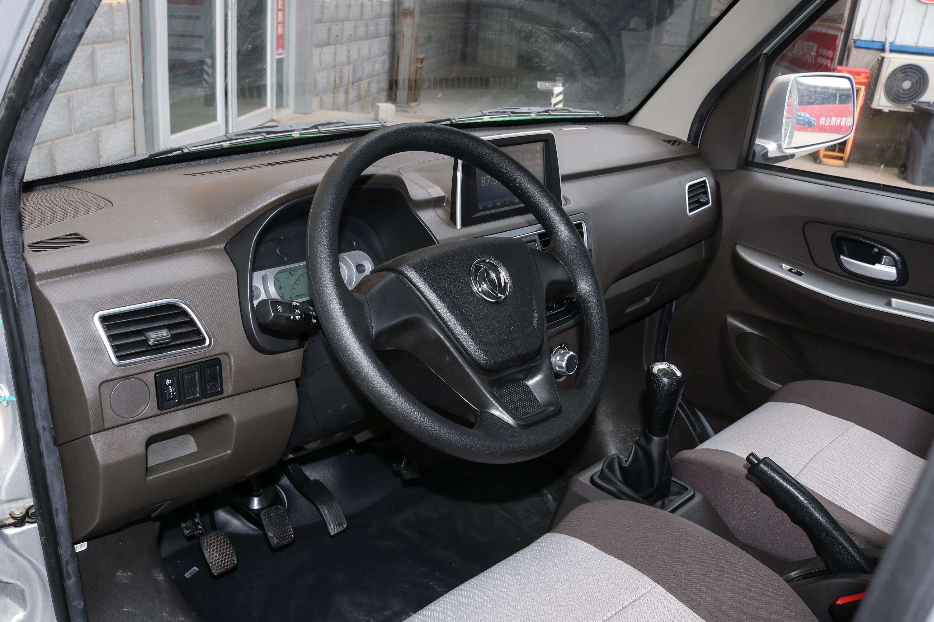 2020款东风小康c51l16l手动单排豪华型