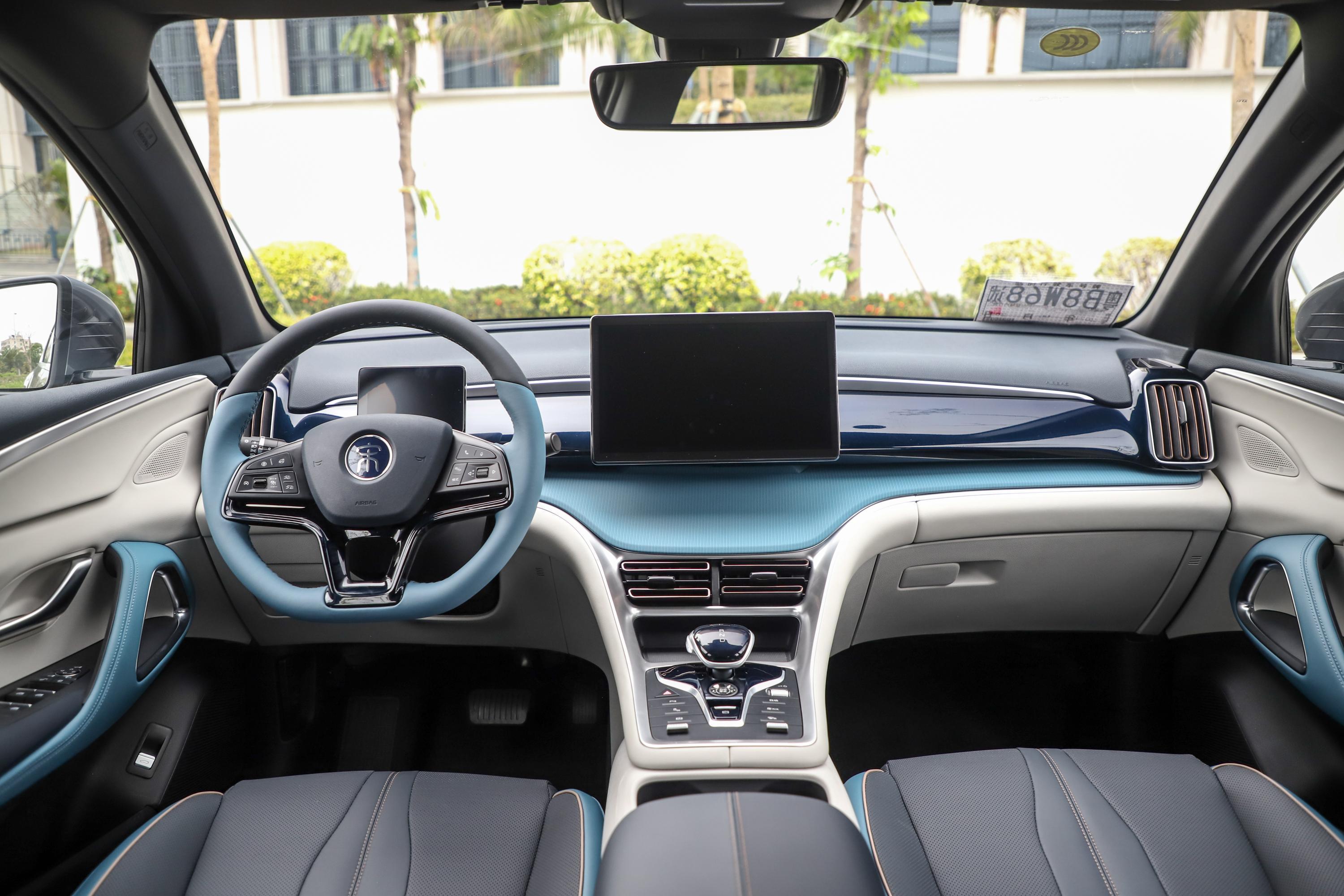 2021款 宋pro 骁云版 1.5ti 双离合 尊贵型内饰