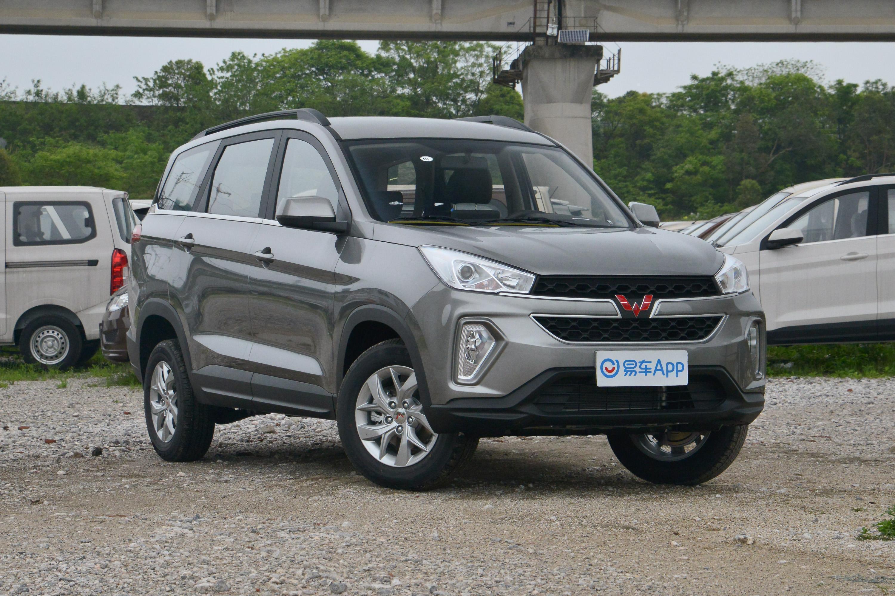 2020款 五菱宏光s3 1.5l 手动 舒适型 国vi外观