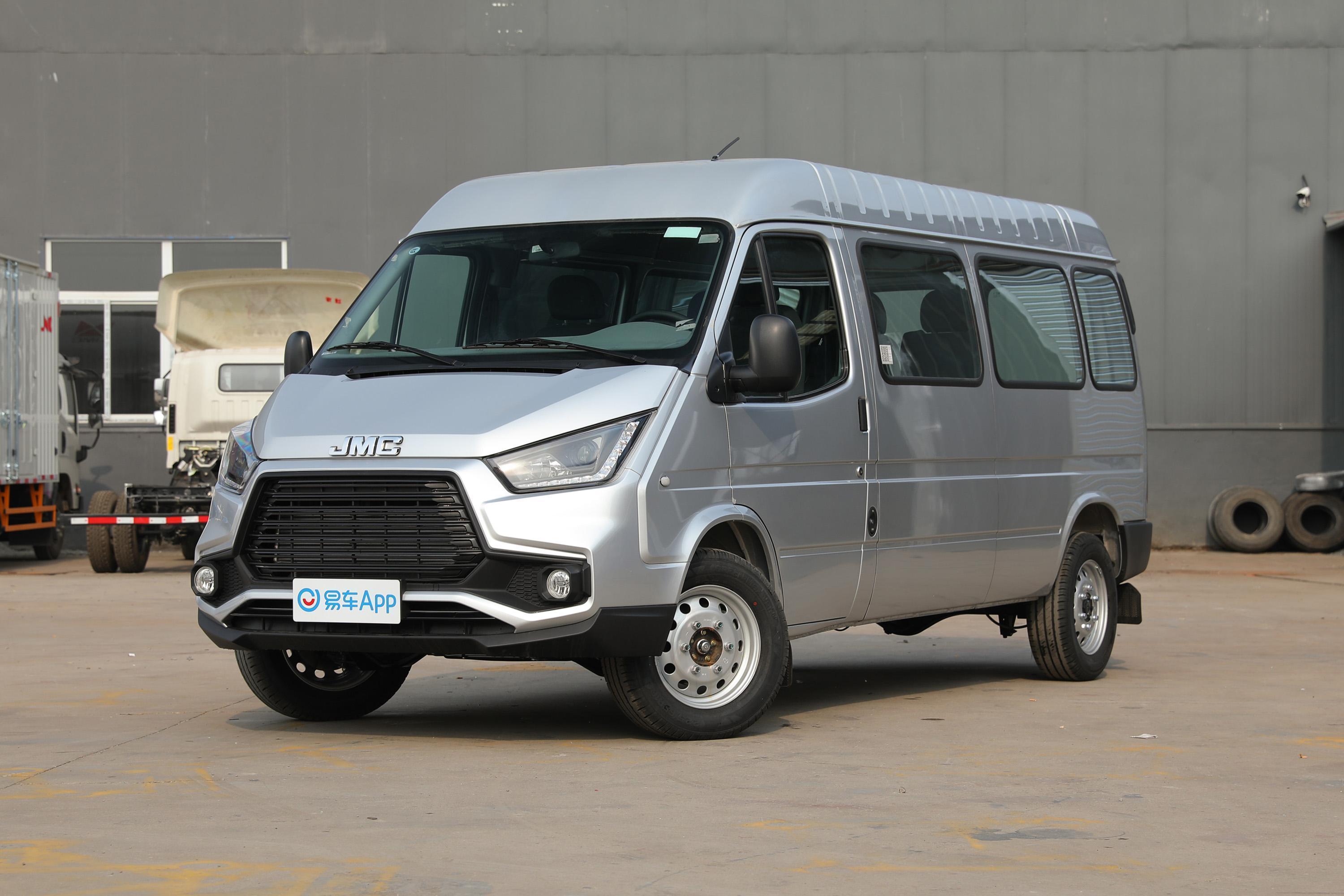 2019款特顺28t长轴中顶商运型6座国vi