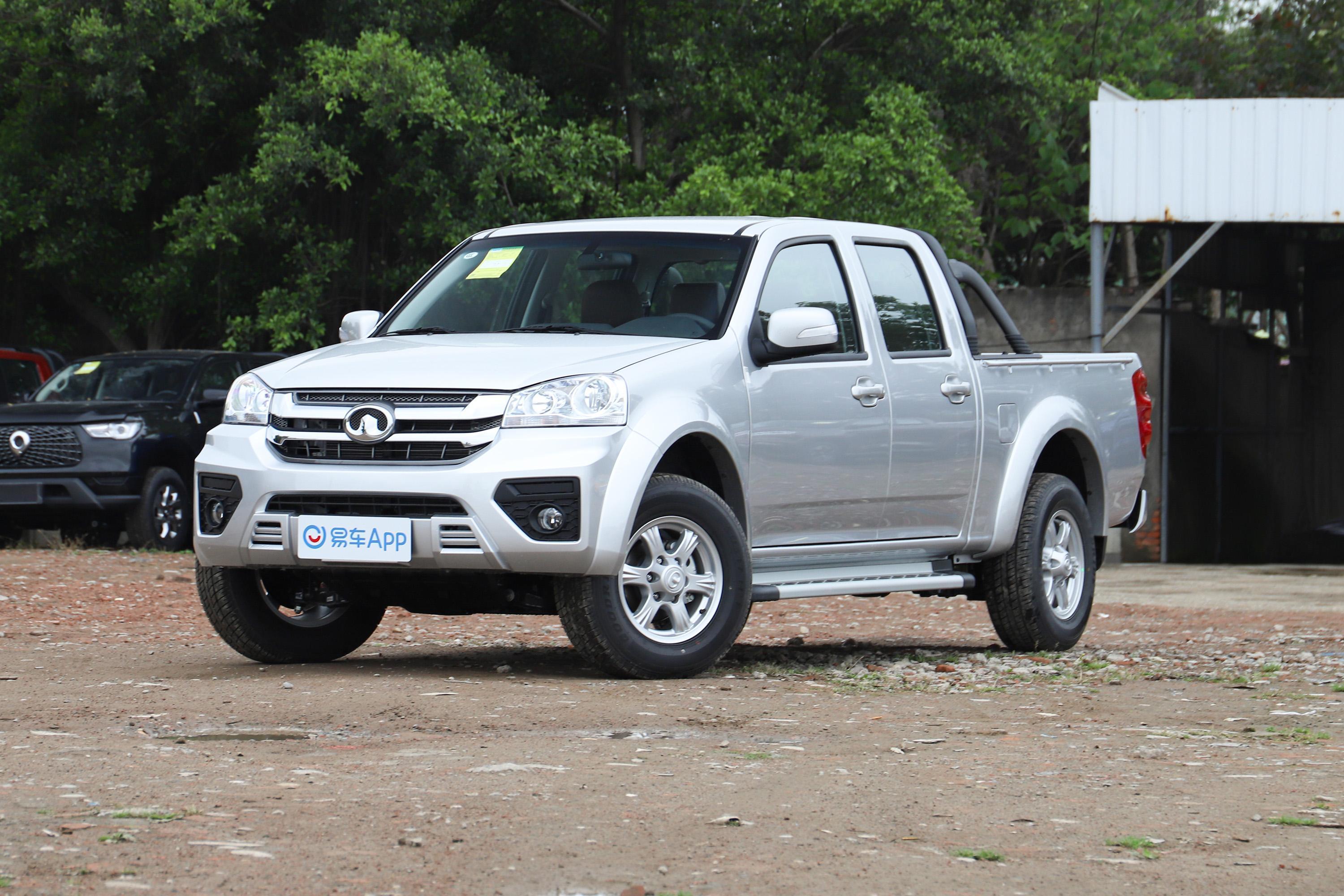 2021款风骏524l手动四驱长货箱精英型汽油