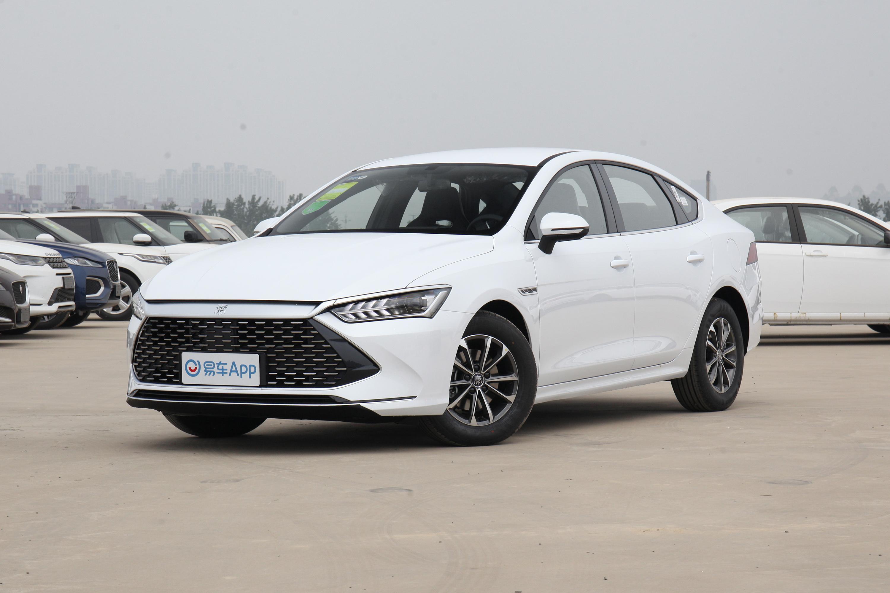 2021款秦plus新能源dmi55km尊贵型