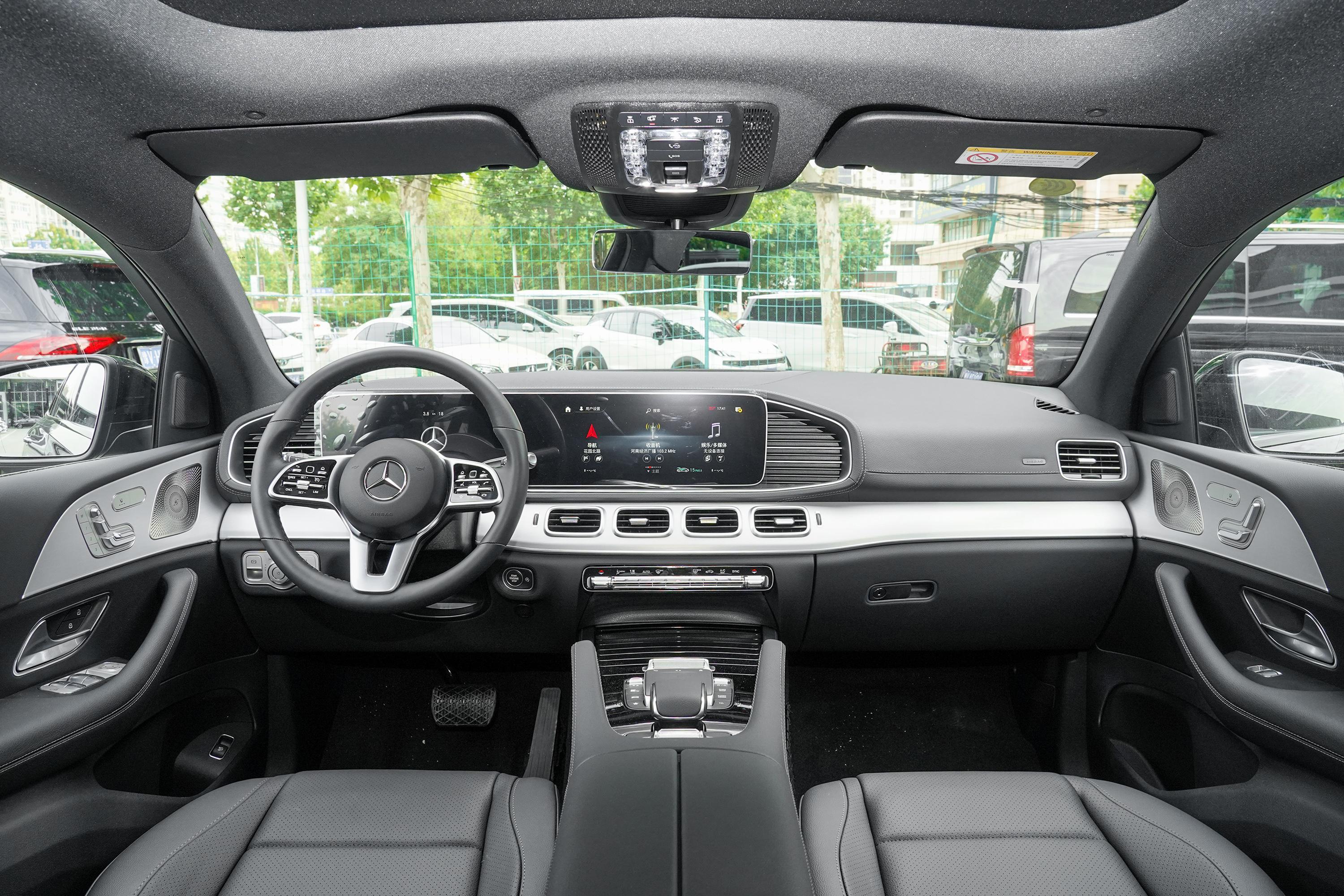 2020款 奔驰gle轿跑 gle 450 4matic 轿跑suv 时尚型内饰