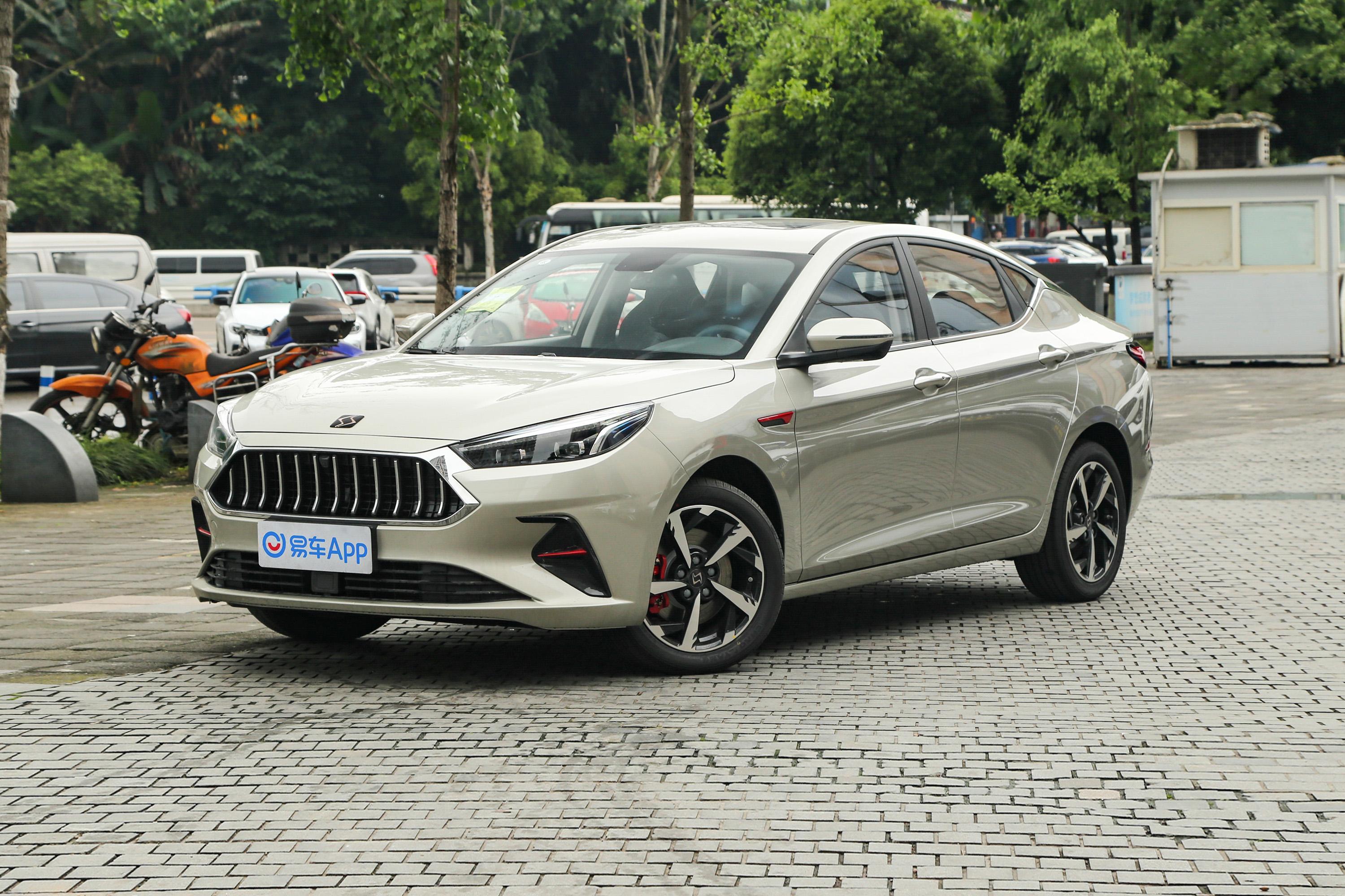 2021款 思皓a5 1.5t cvt 尊贵智联型外观