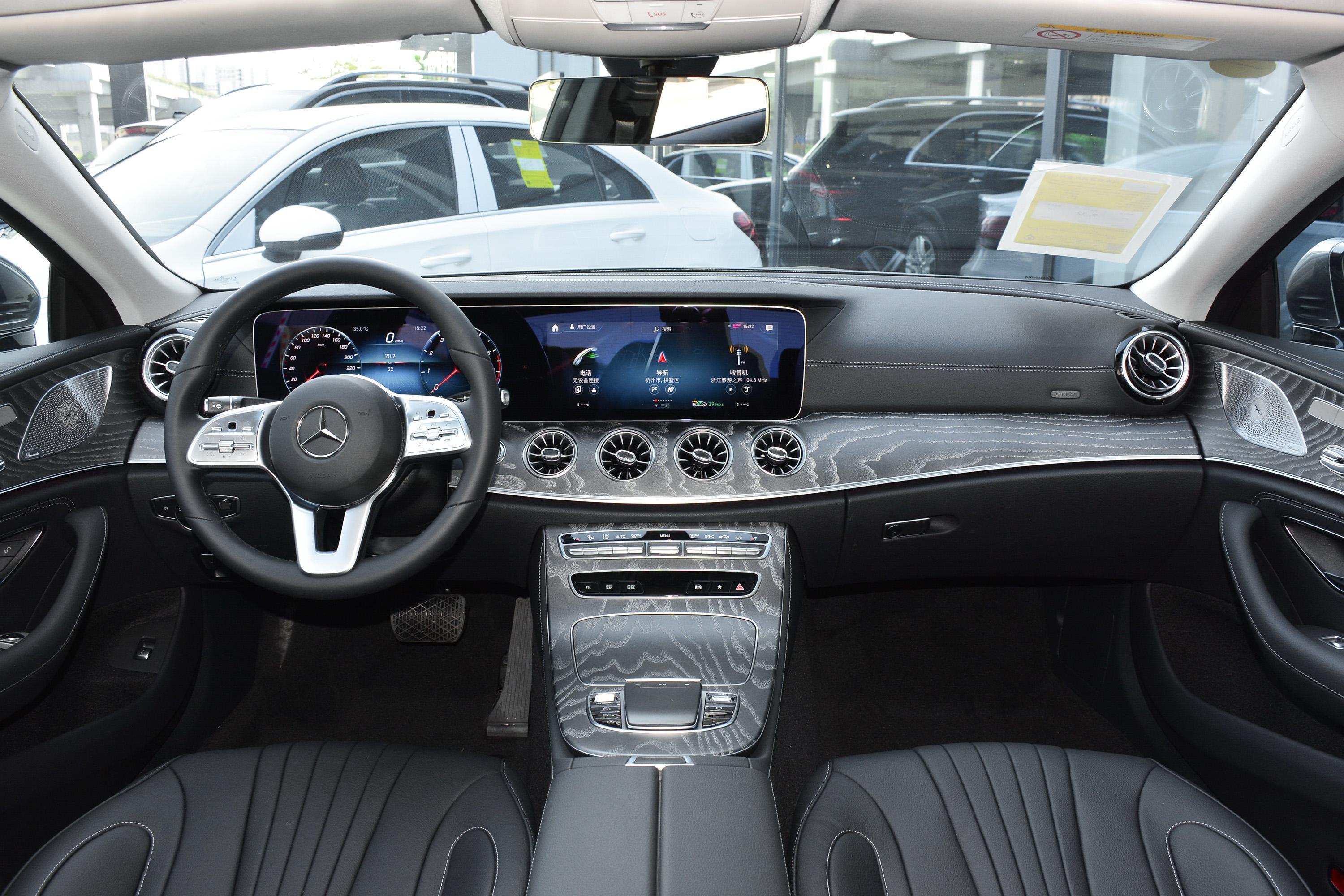 2021款奔驰cls级cls300豪华型