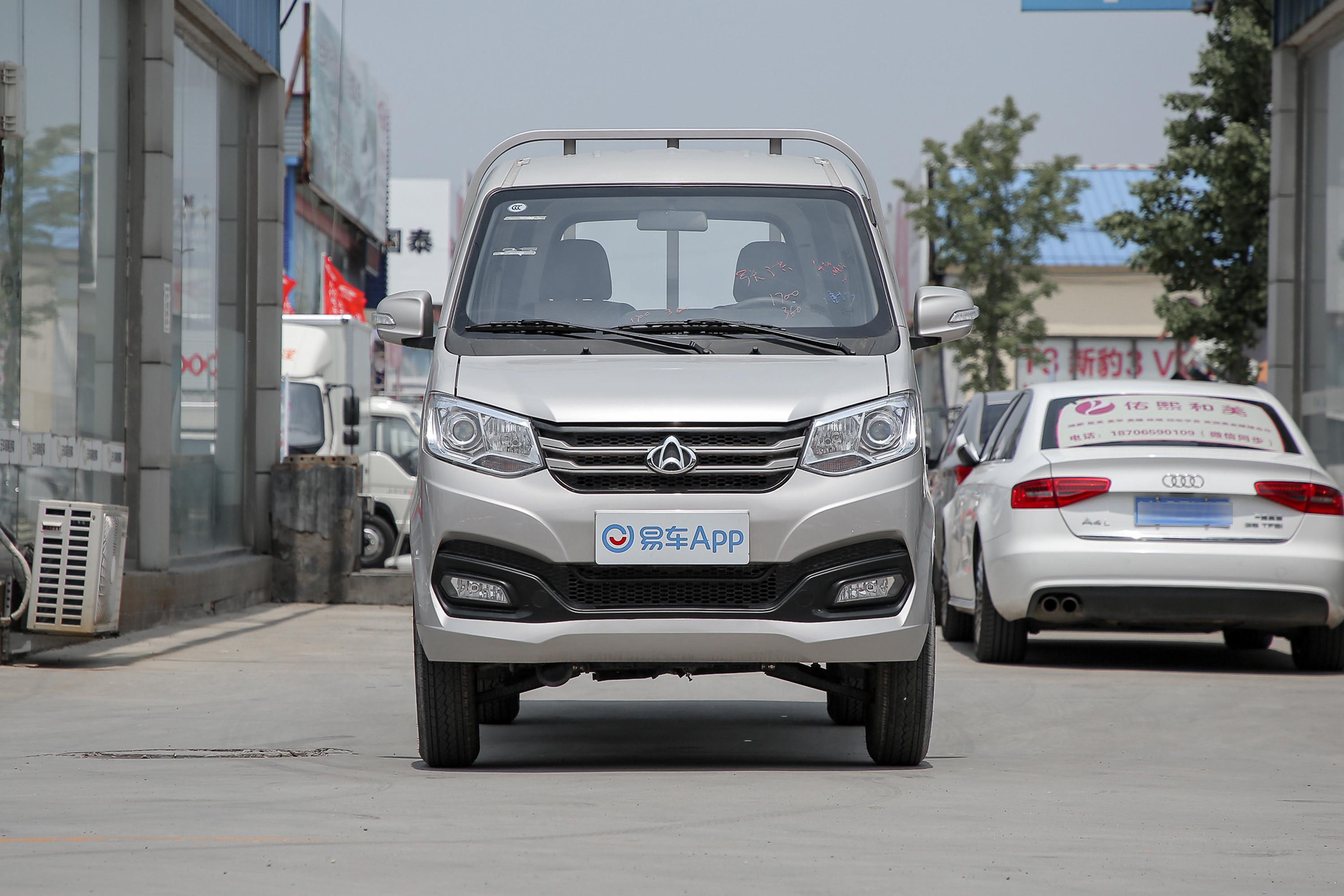 2021款跨越王x1东安16l122马力2695米厢货双排舒适版汽油国Ⅵ