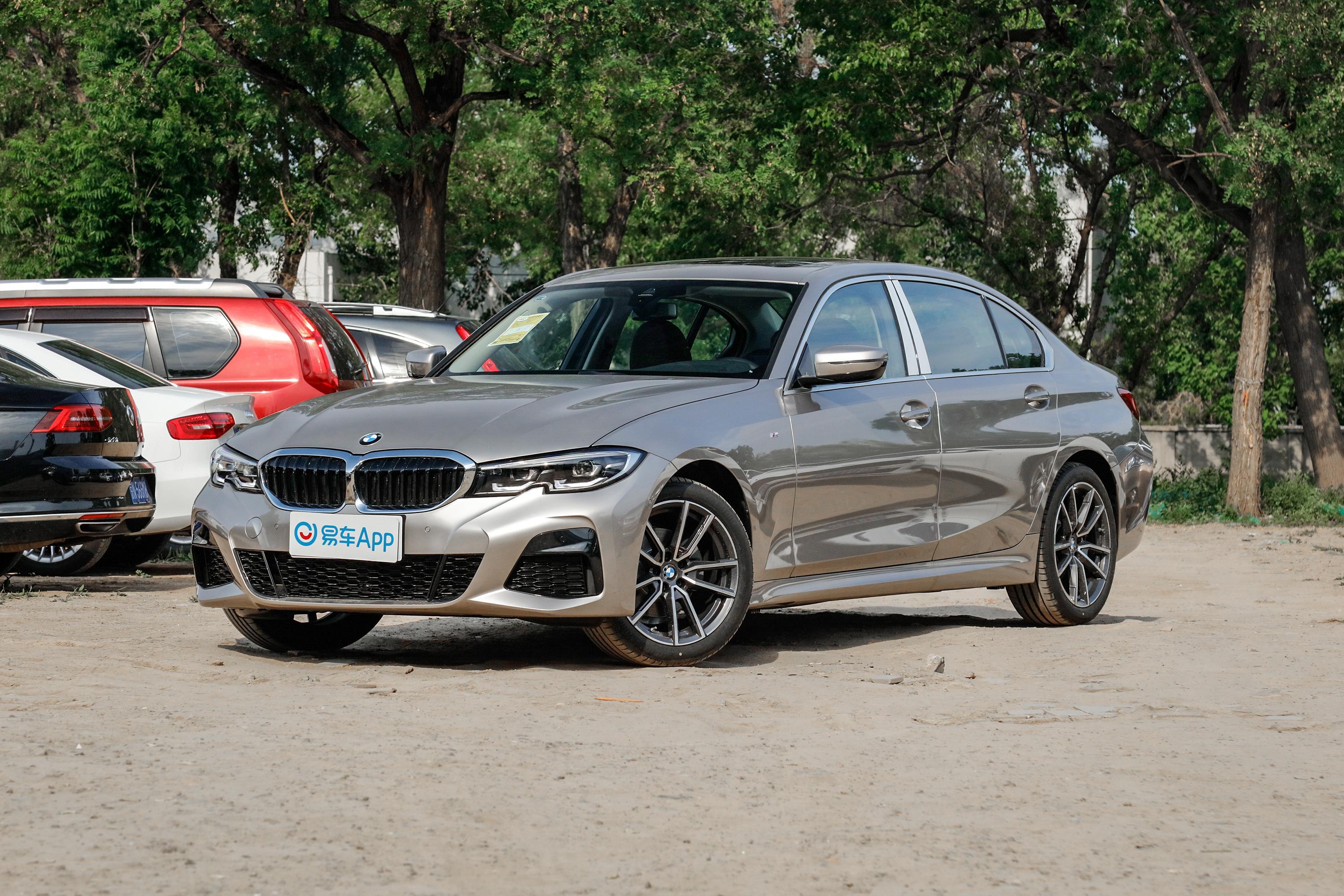 2021款宝马3系改款2325im运动套装