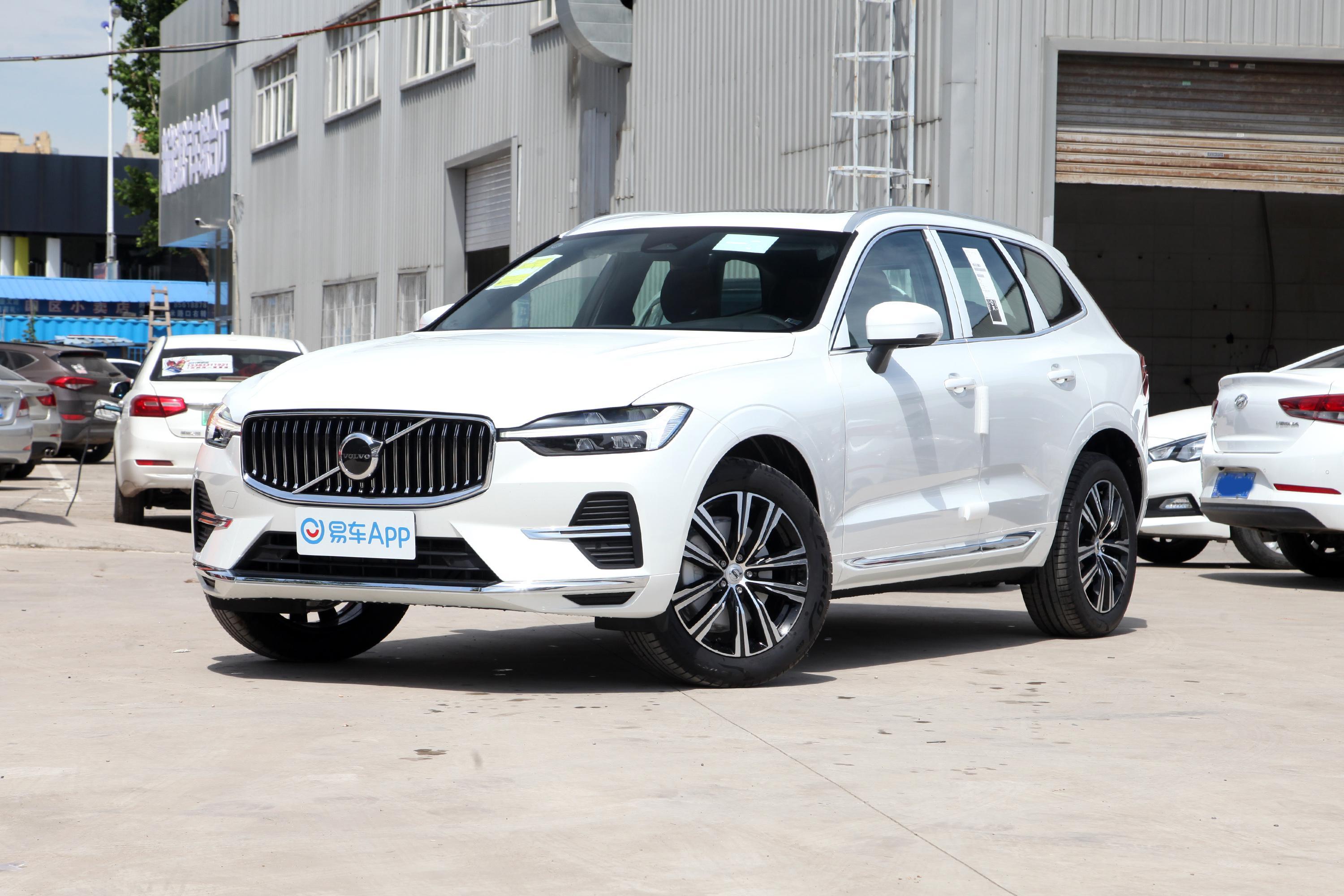 2022款沃尔沃xc60b5四驱智远豪华版
