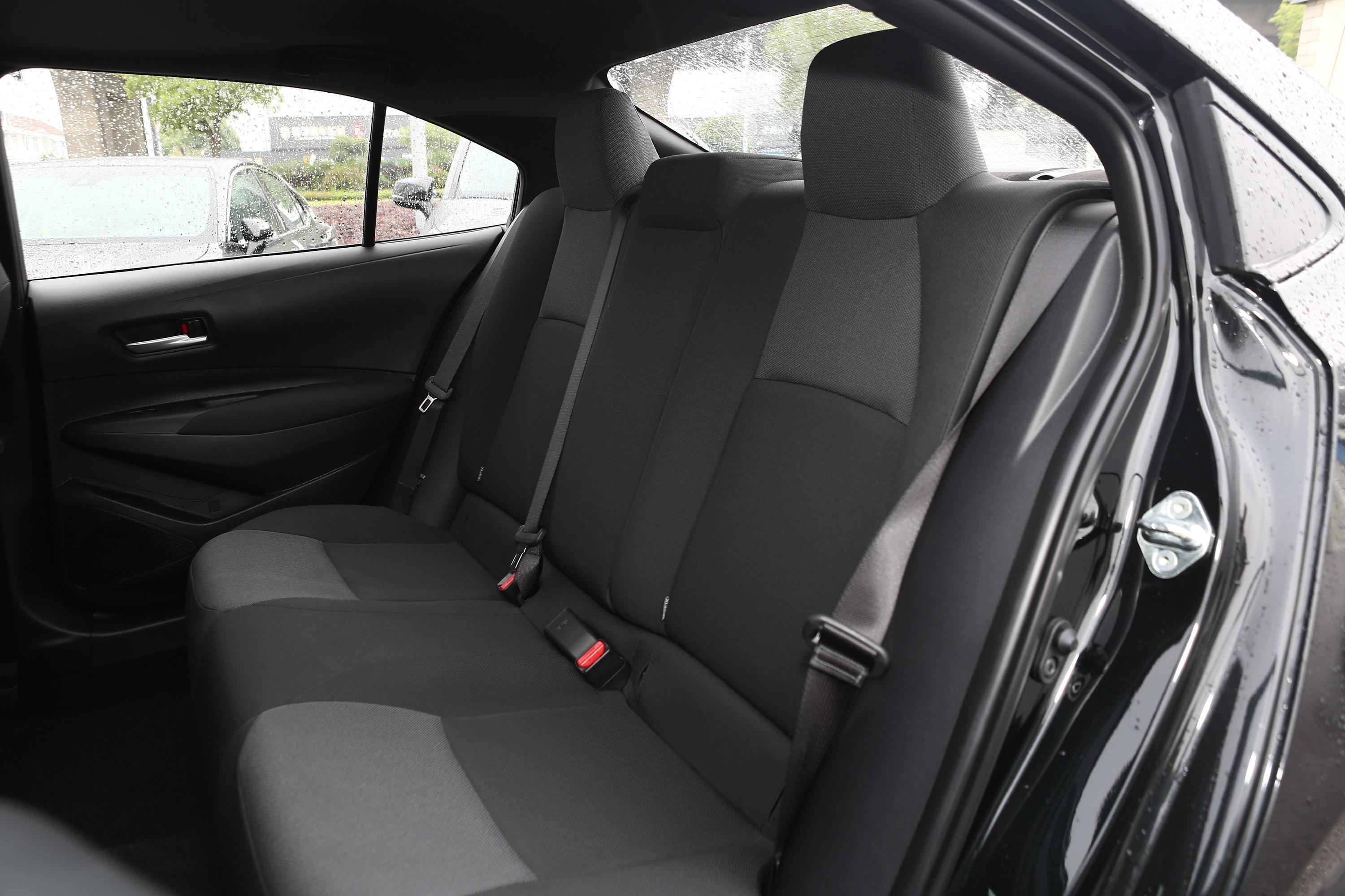 2021款雷凌185tcvt豪华版