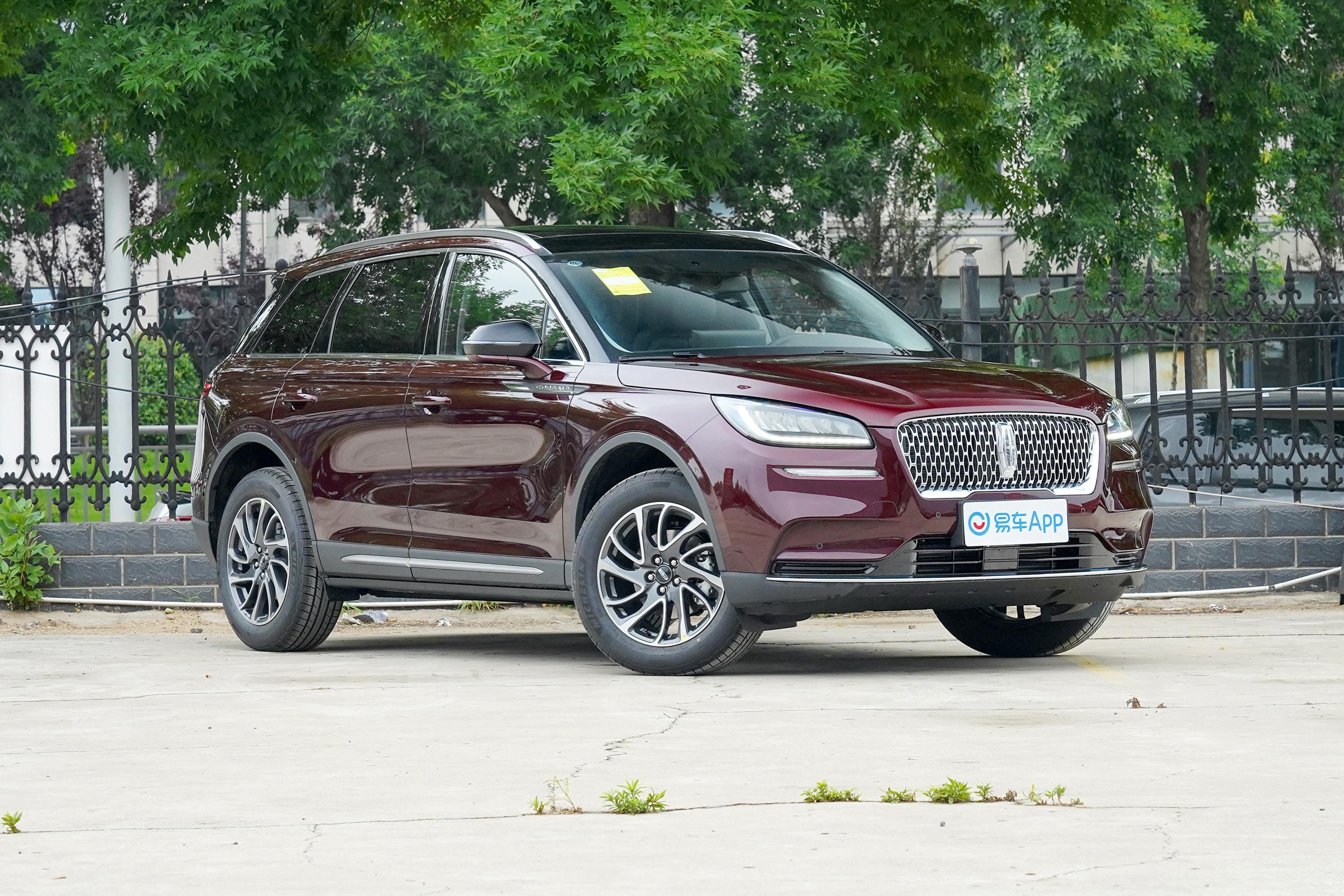 2022款 冒险家 2.0t 两驱尊享版外观