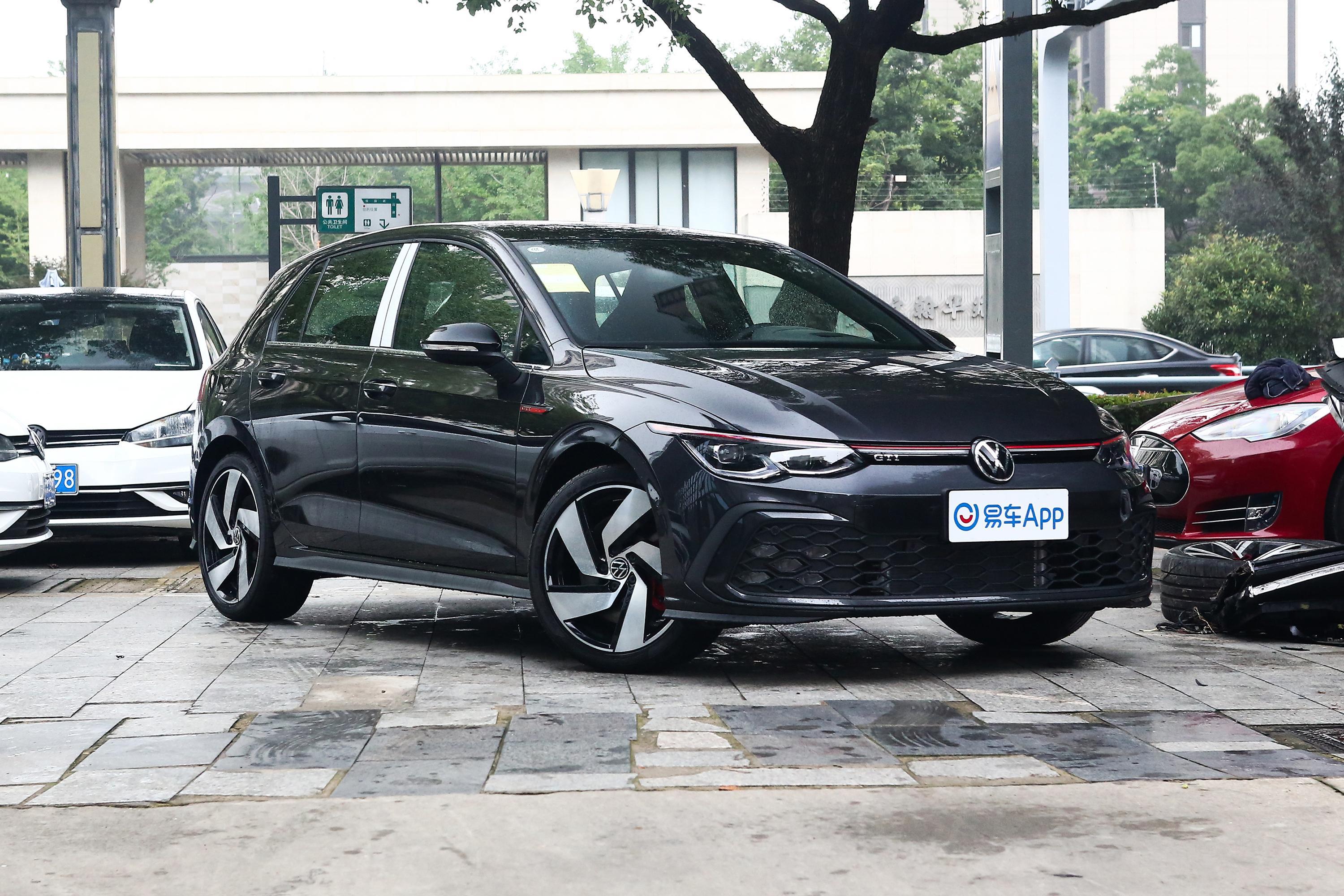 2021款 高尔夫 380tsi 双离合 gti外观