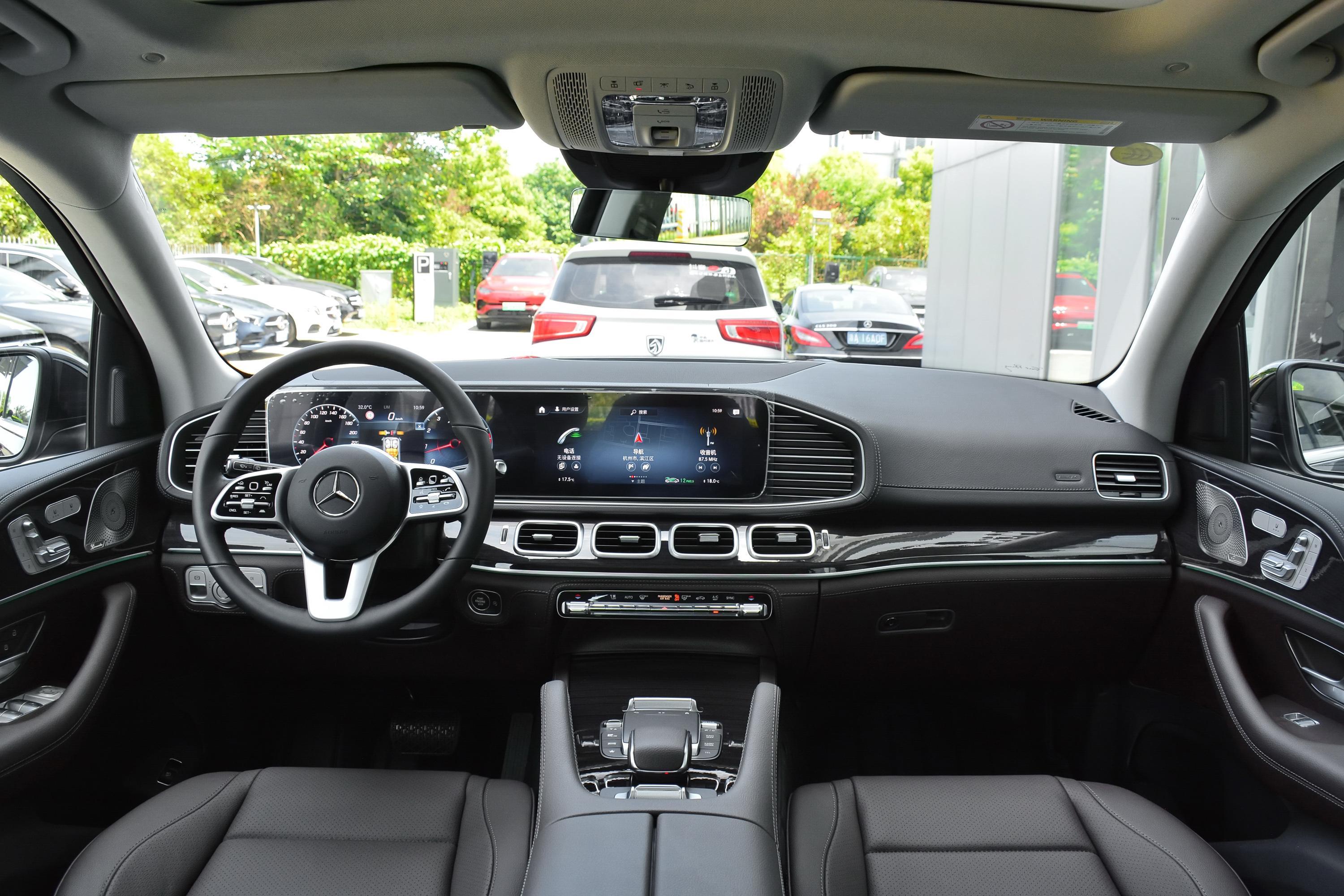 2021款 奔驰gls 改款 gls 450 4matic 时尚型内饰