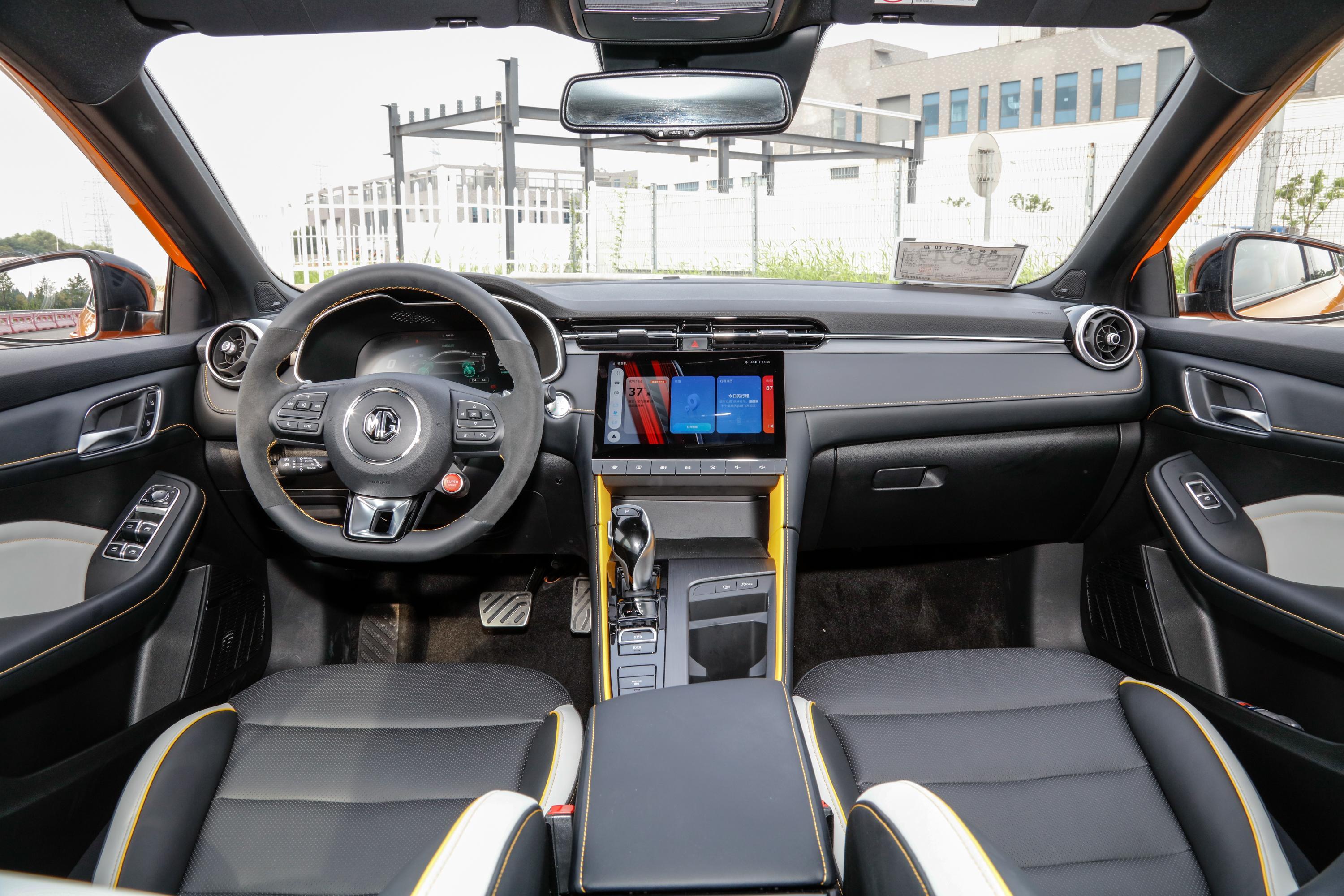 2021款 名爵6 pro 1.5t 双离合 trophy 智驾旗舰版内饰