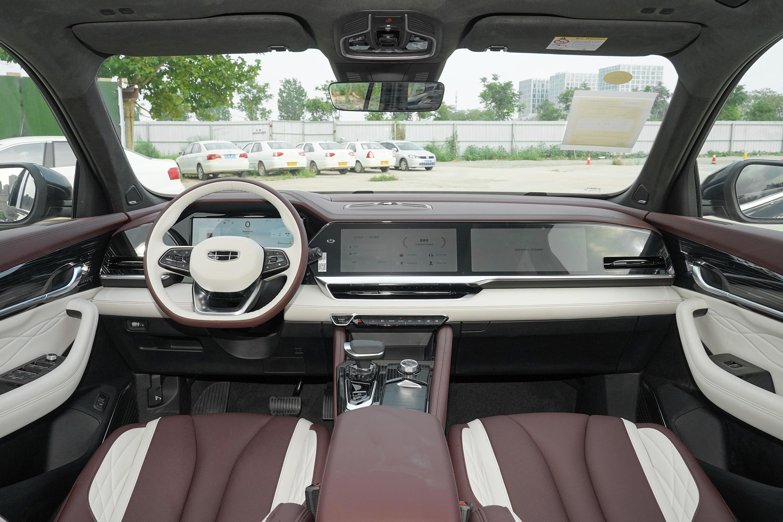 2021款 星越l 2.0t 手自一体 四驱 尊贵型内饰