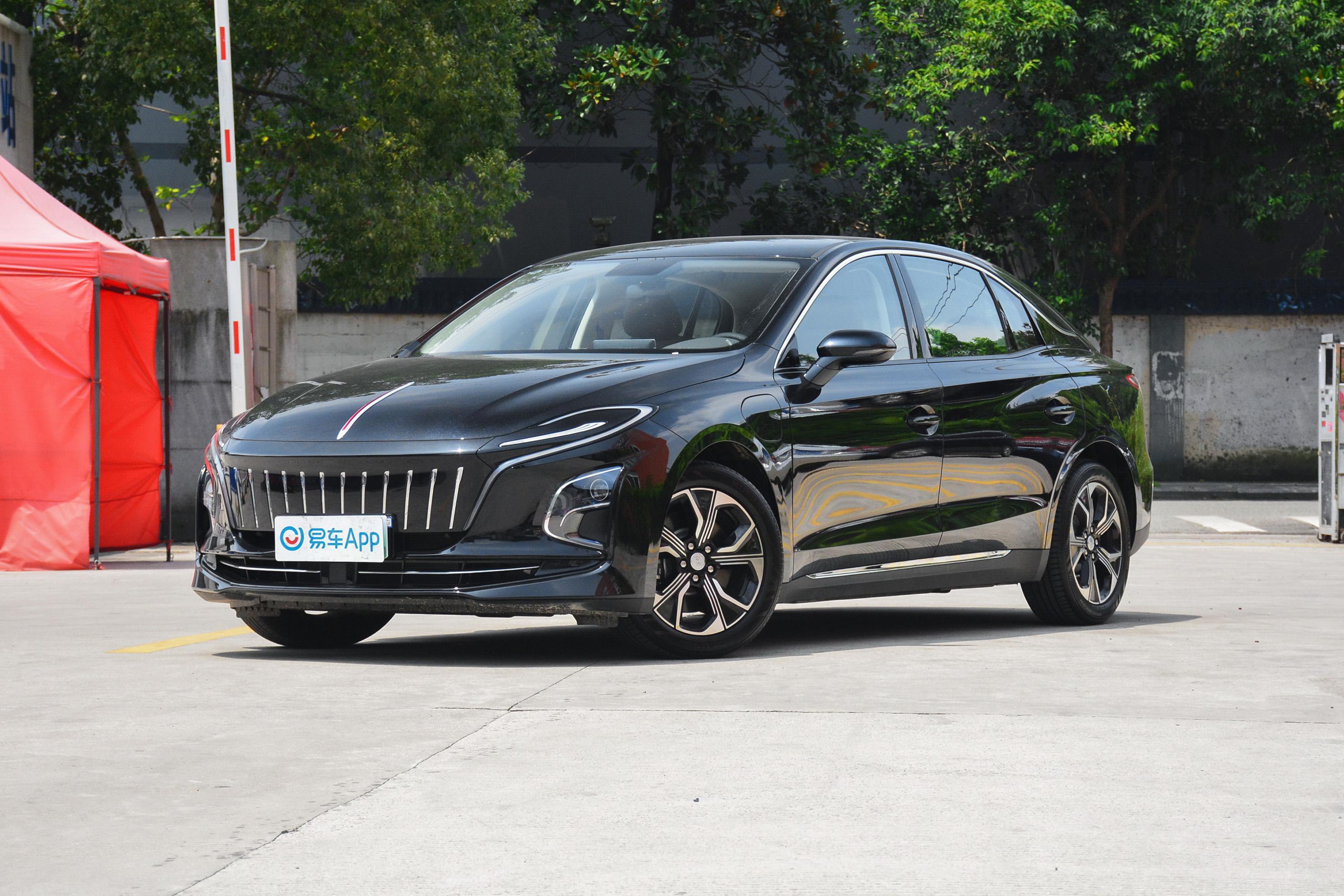 2021款红旗eqm5充电t3版4座