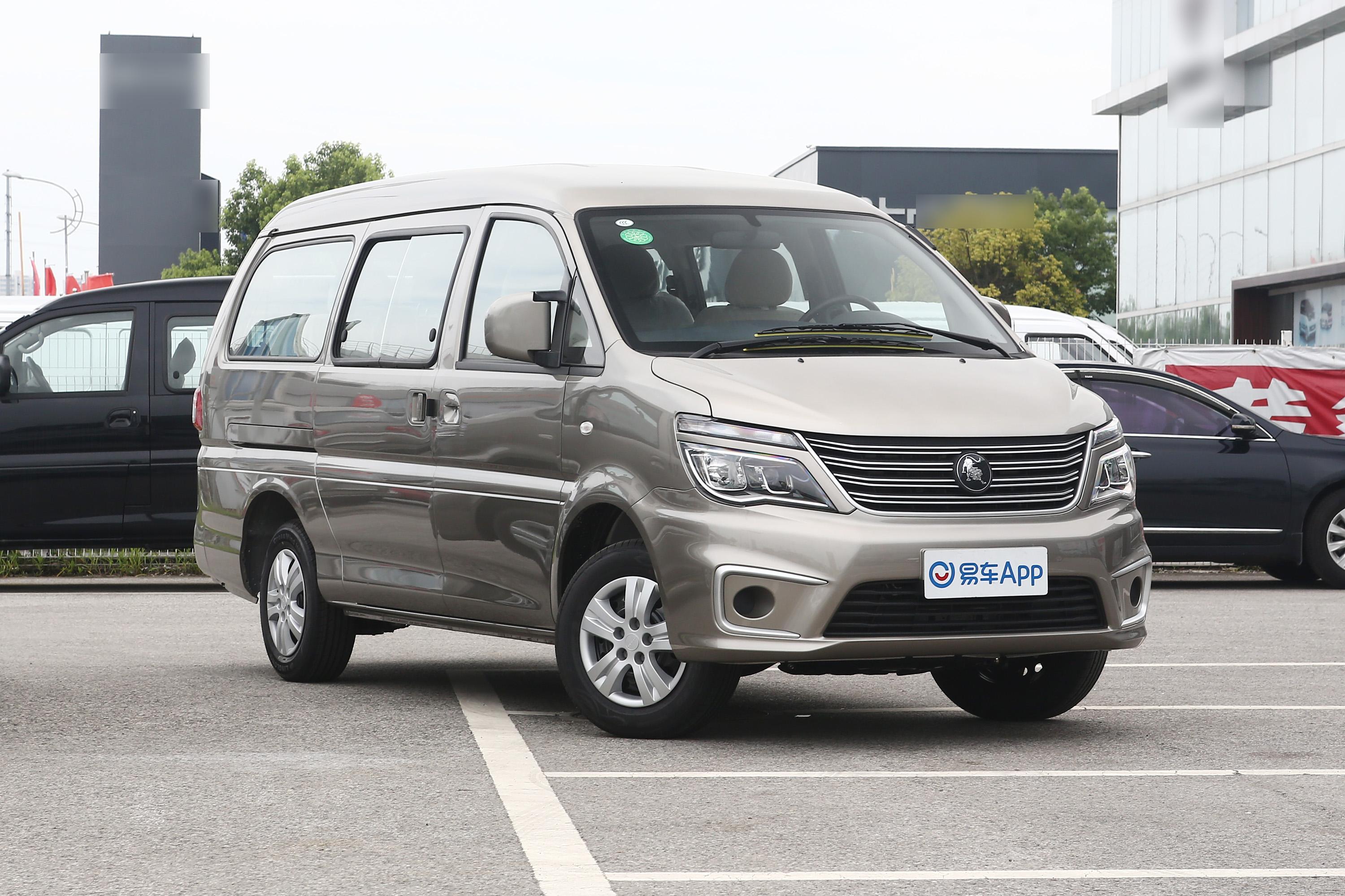 2022款菱智m5l16l手动实用型7座