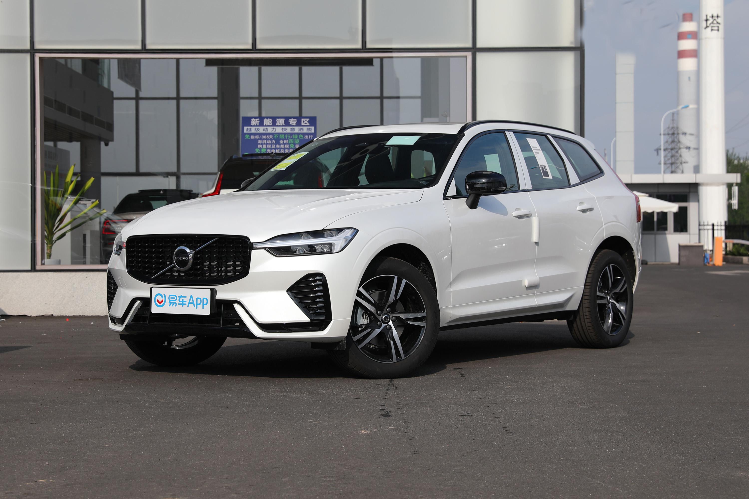 2022款沃尔沃xc60b5四驱智远运动版