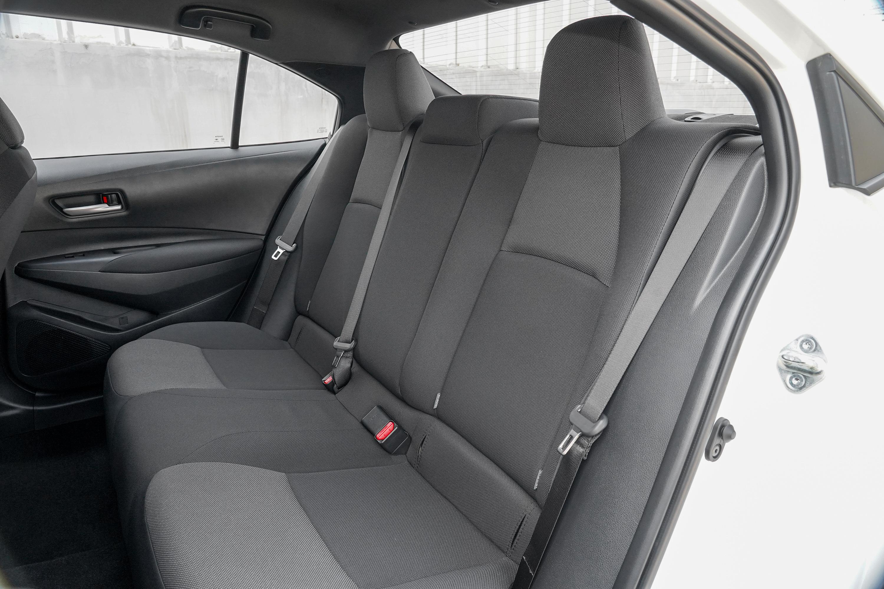 2021款雷凌15lcvt进取版