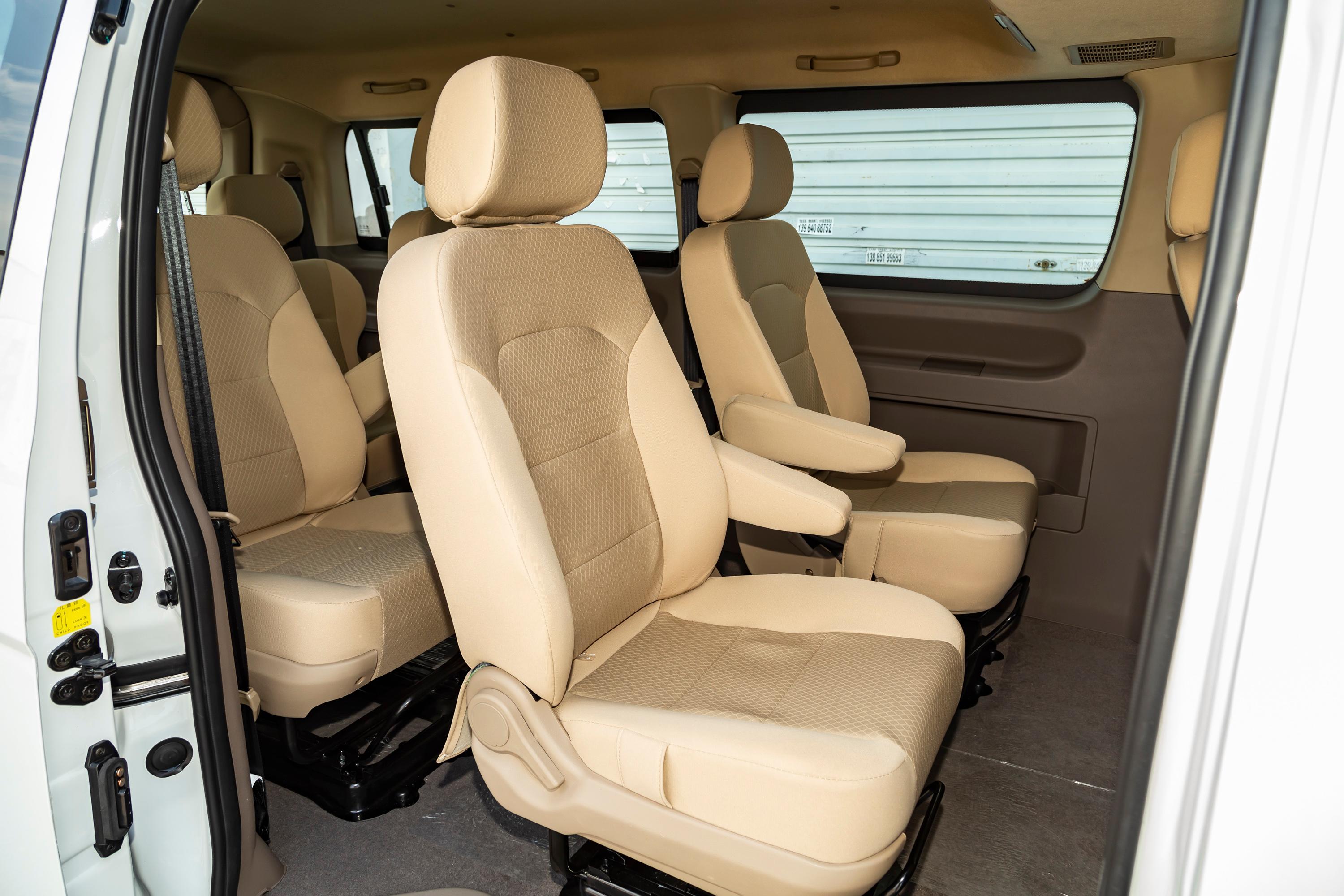 2021款风景g5多用途乘用车20t手动商运版9座国vi