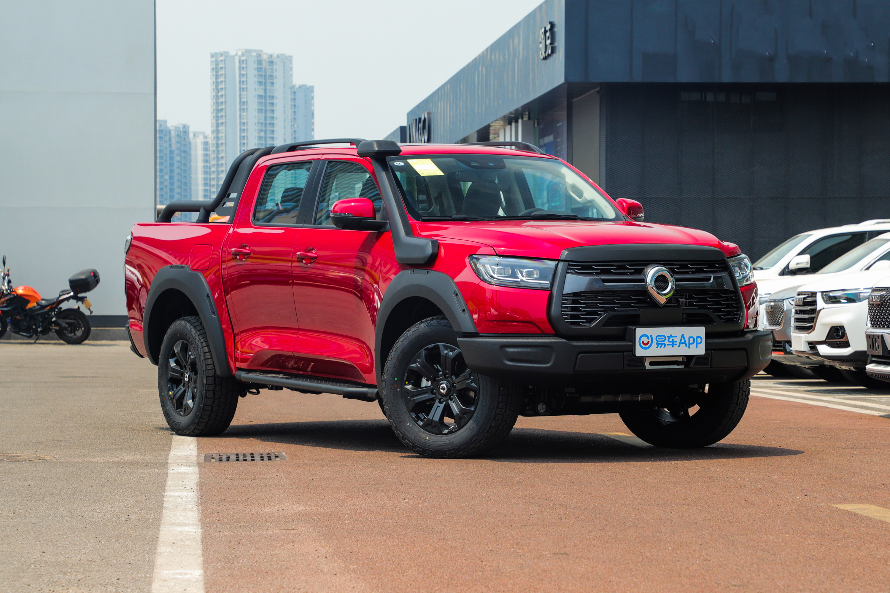 2020款炮越野版20t手自一体四驱高阶拖挂版柴油