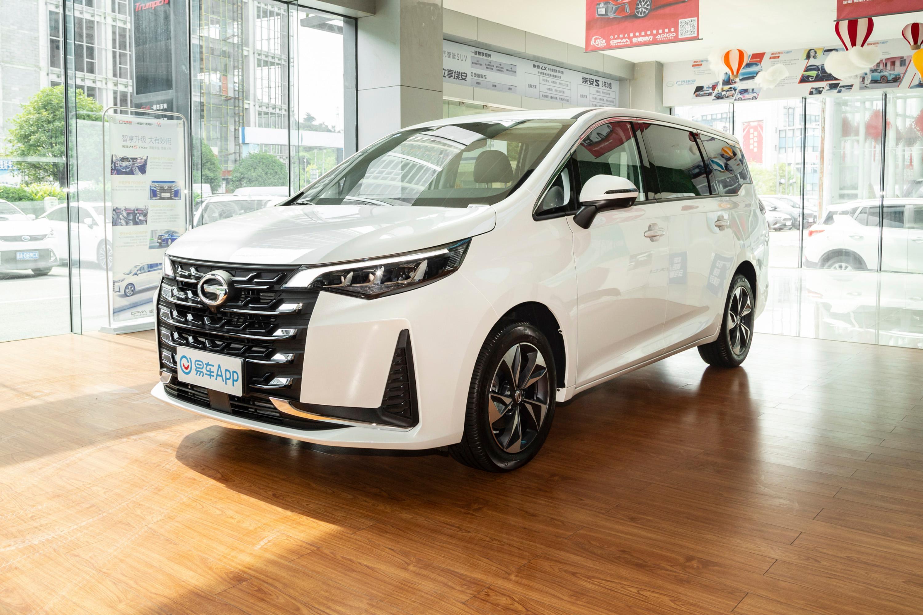 2021款传祺m6pro270t双离合尊荣版7座