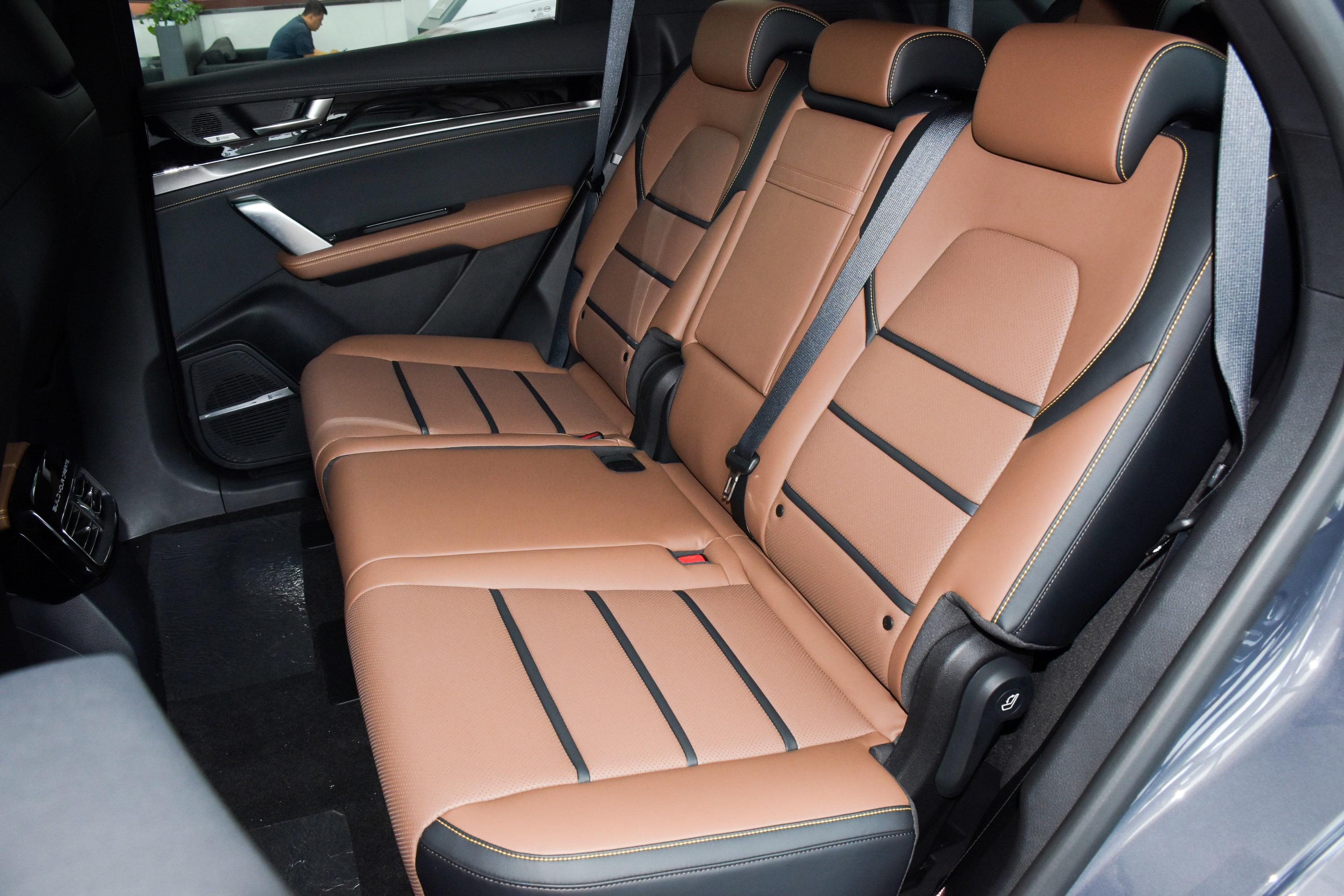 唐新能源 dm-i 52km 豪华型汽车报价_图片_参数配置】-易车_比亚迪