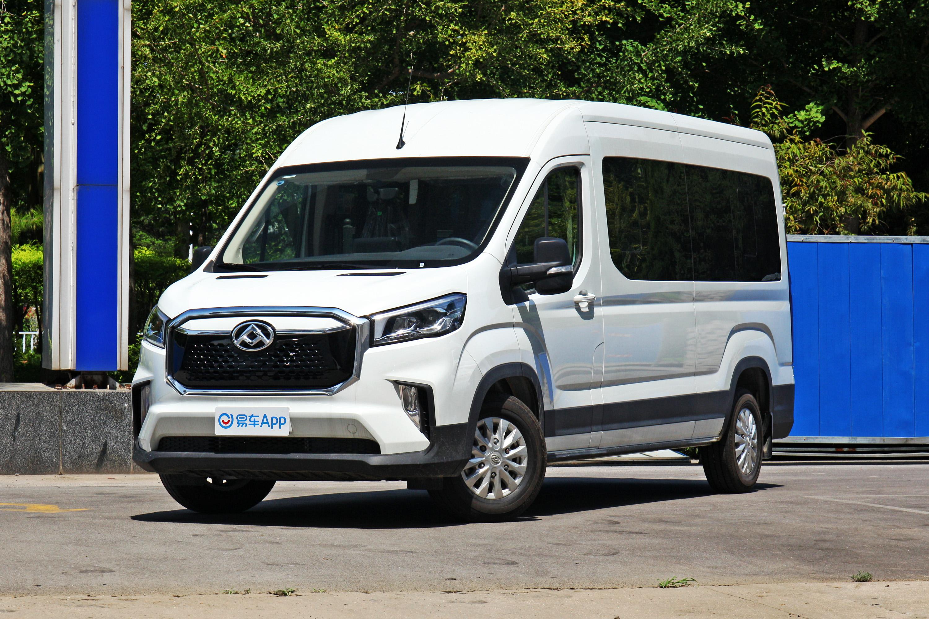 2021款上汽大通maxusev90电尊王纯电动客车非营运版长轴高顶14座8855