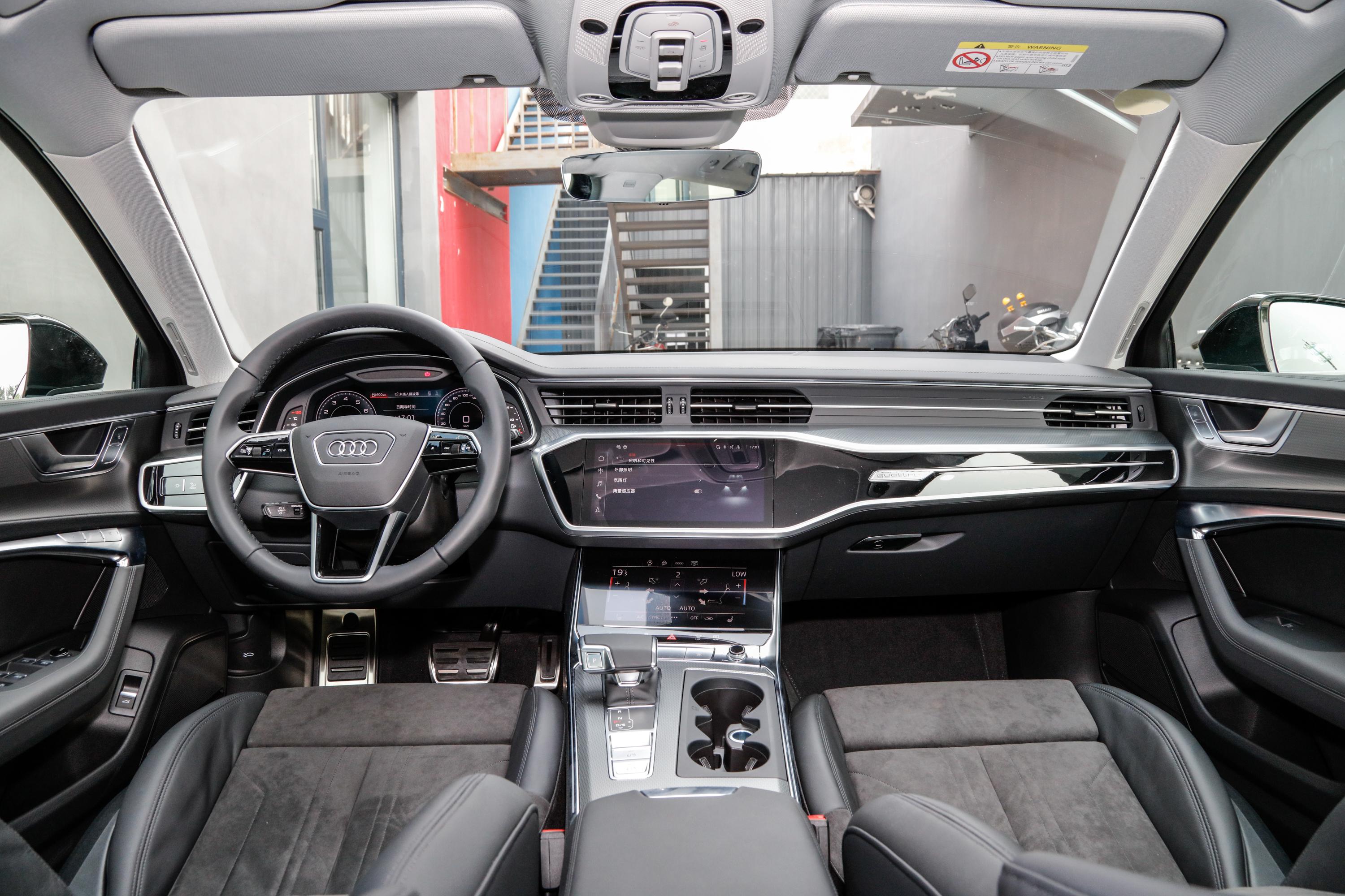 2021款 奥迪a6 allroad quattro 探索家 55 tfsi 觅境版内饰
