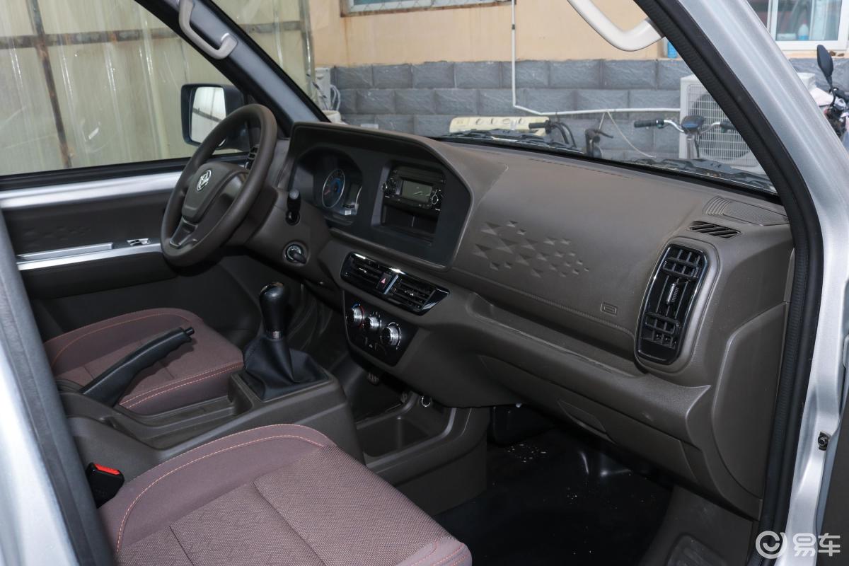 【东风小康c712021款1.