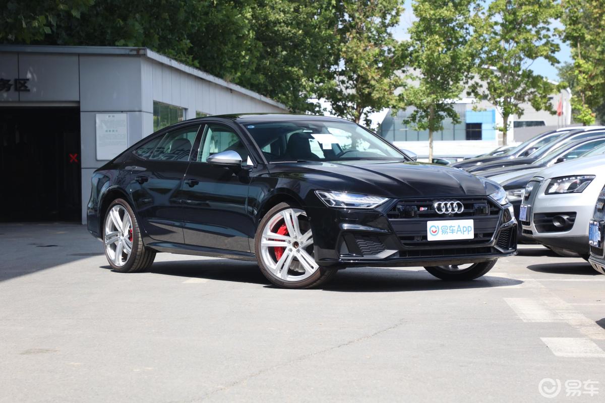 【奥迪s72021款2.