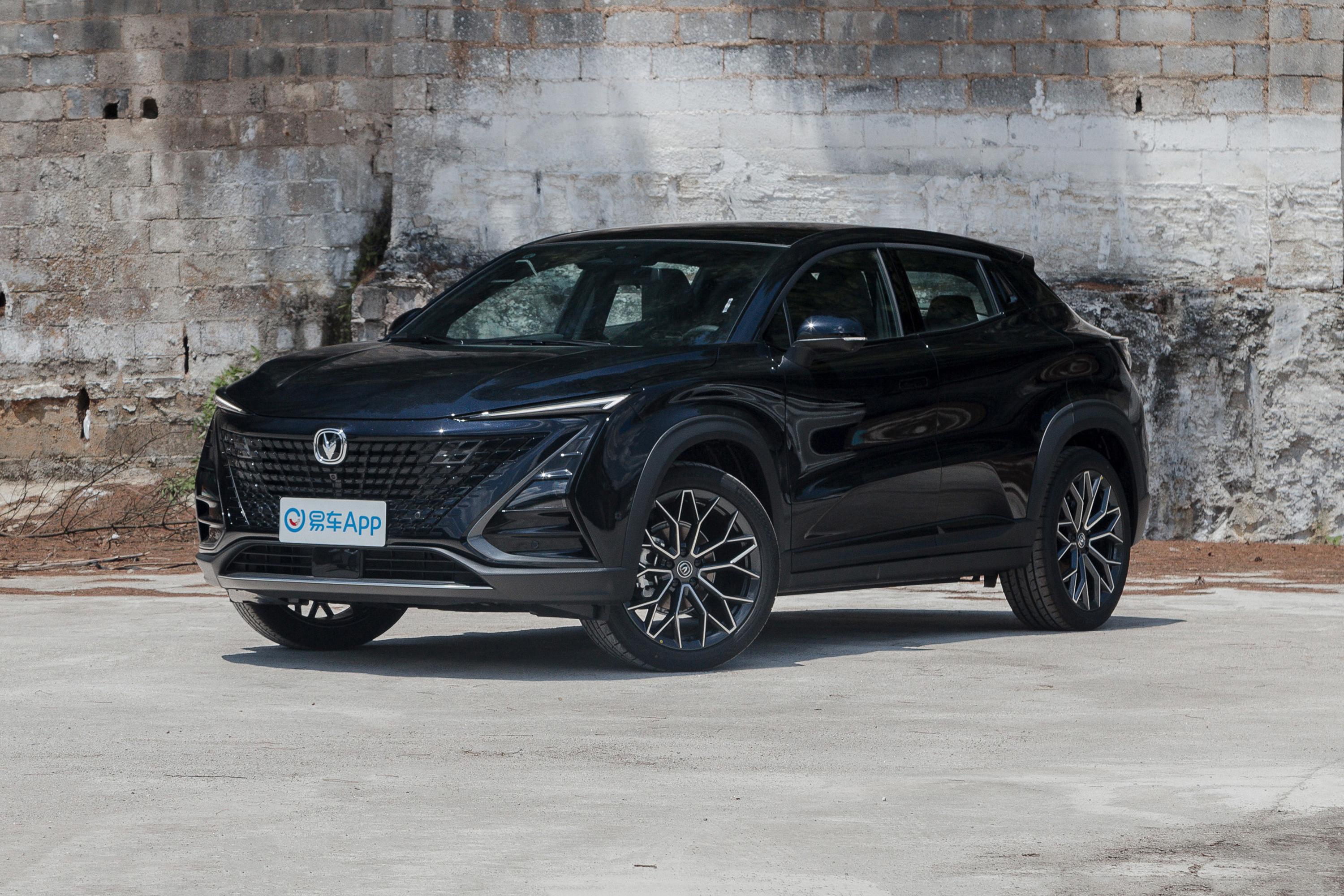 2022款长安unit15t双离合旗舰型