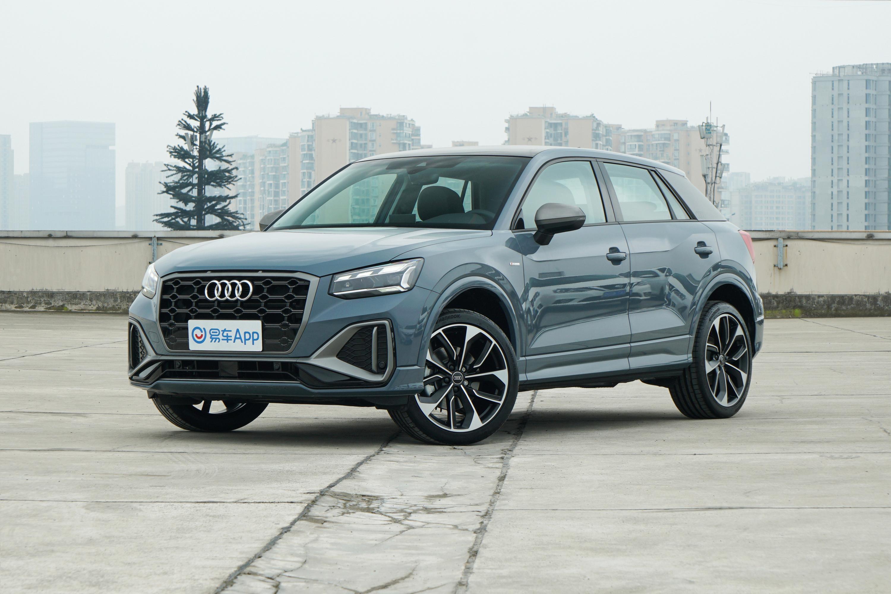 2022款奥迪q2l35tfsirs套件燃速型